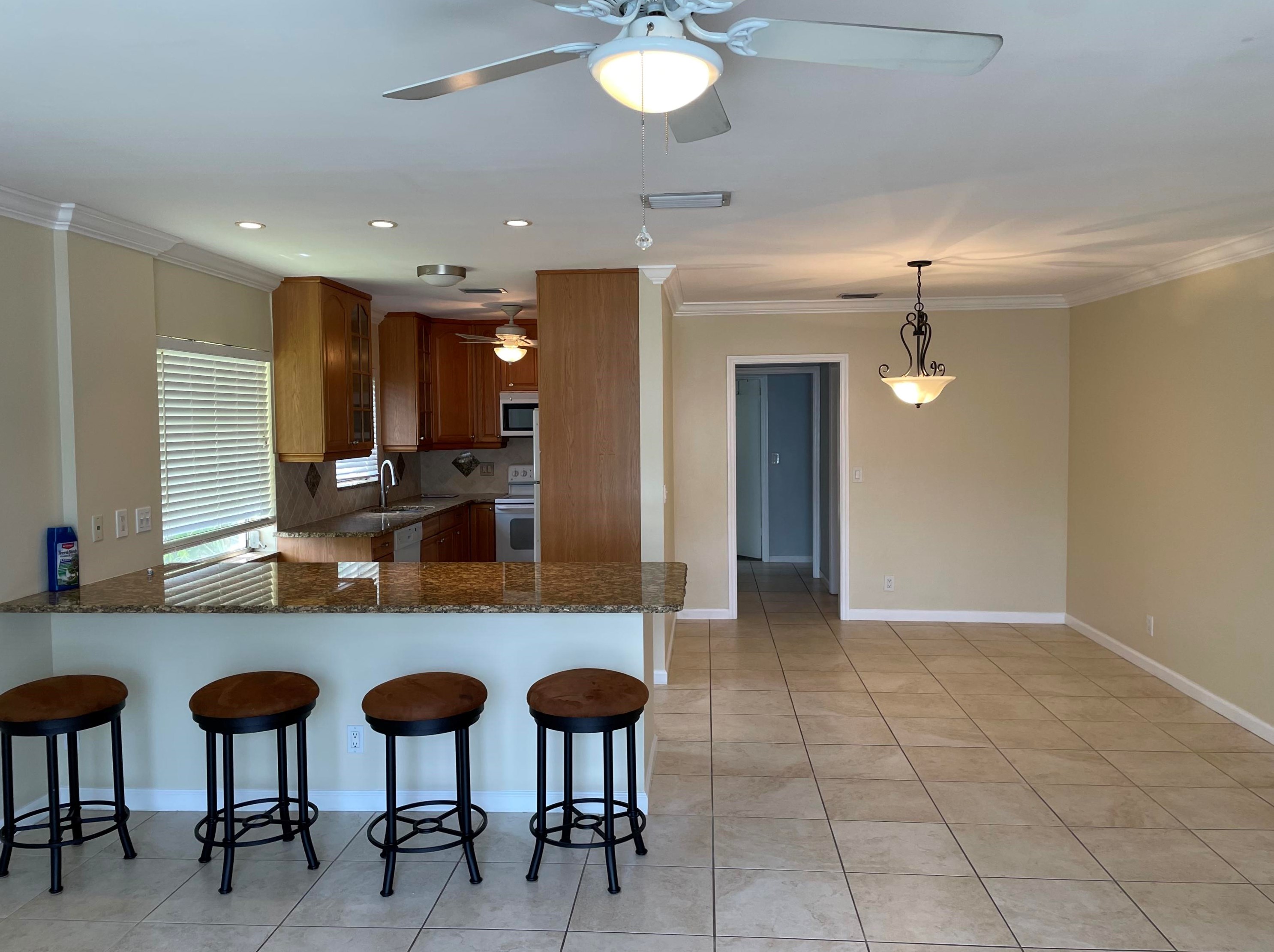6551 Ne 7th Ave #a, Boca Raton, FL 33487