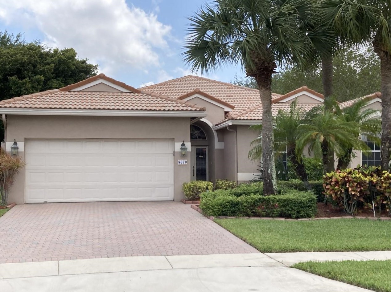 8670 Via Ancho Rd, Boca Raton, FL 33433-2226