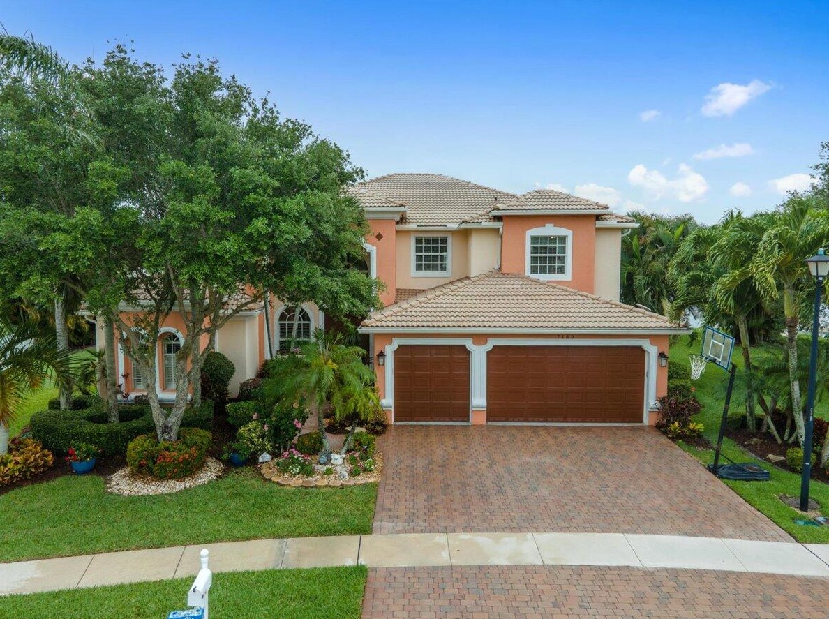 7189 Via Abruzzi, Lake Worth, FL 33467-6940