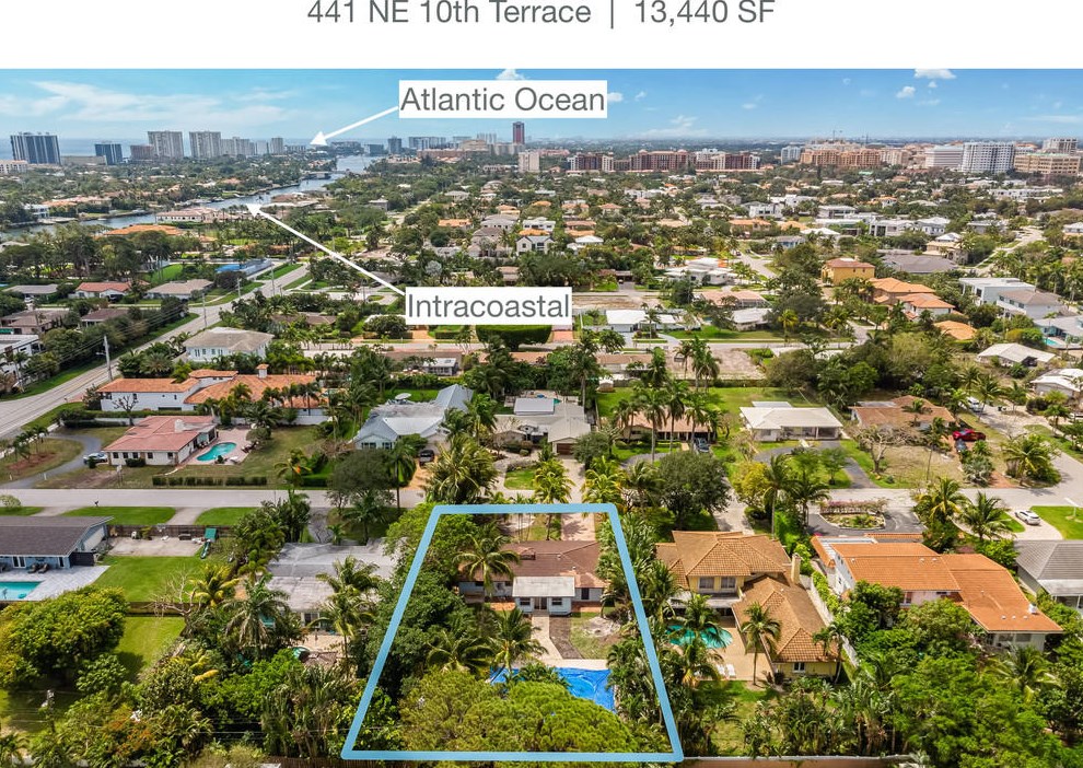 441 10th Ter, Boca Raton, FL 33432-2939