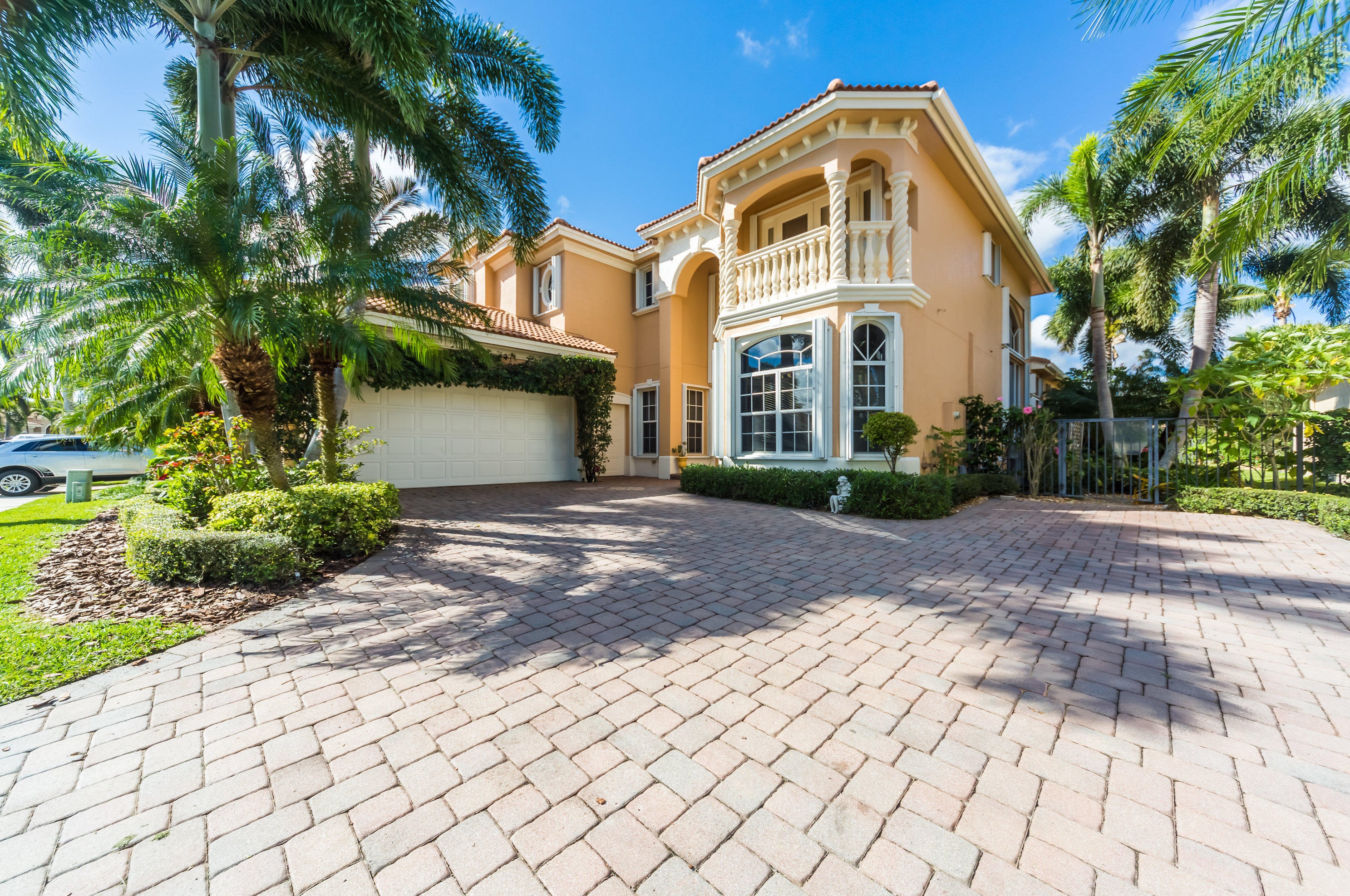 8077 Laurel Ridge Ct, Delray Beach, FL 33446