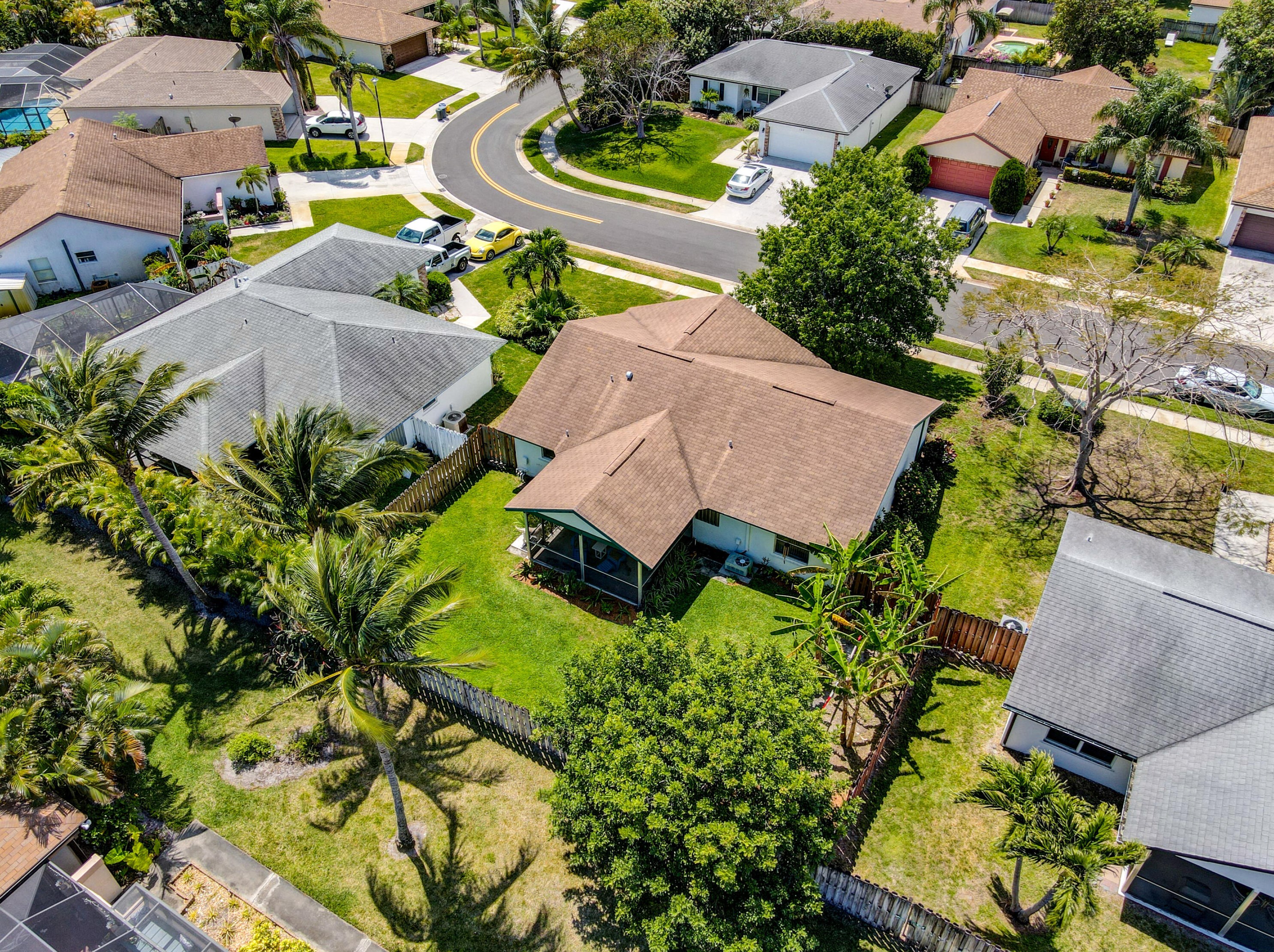 163 Arrowhead Cir, Jupiter, FL 33458
