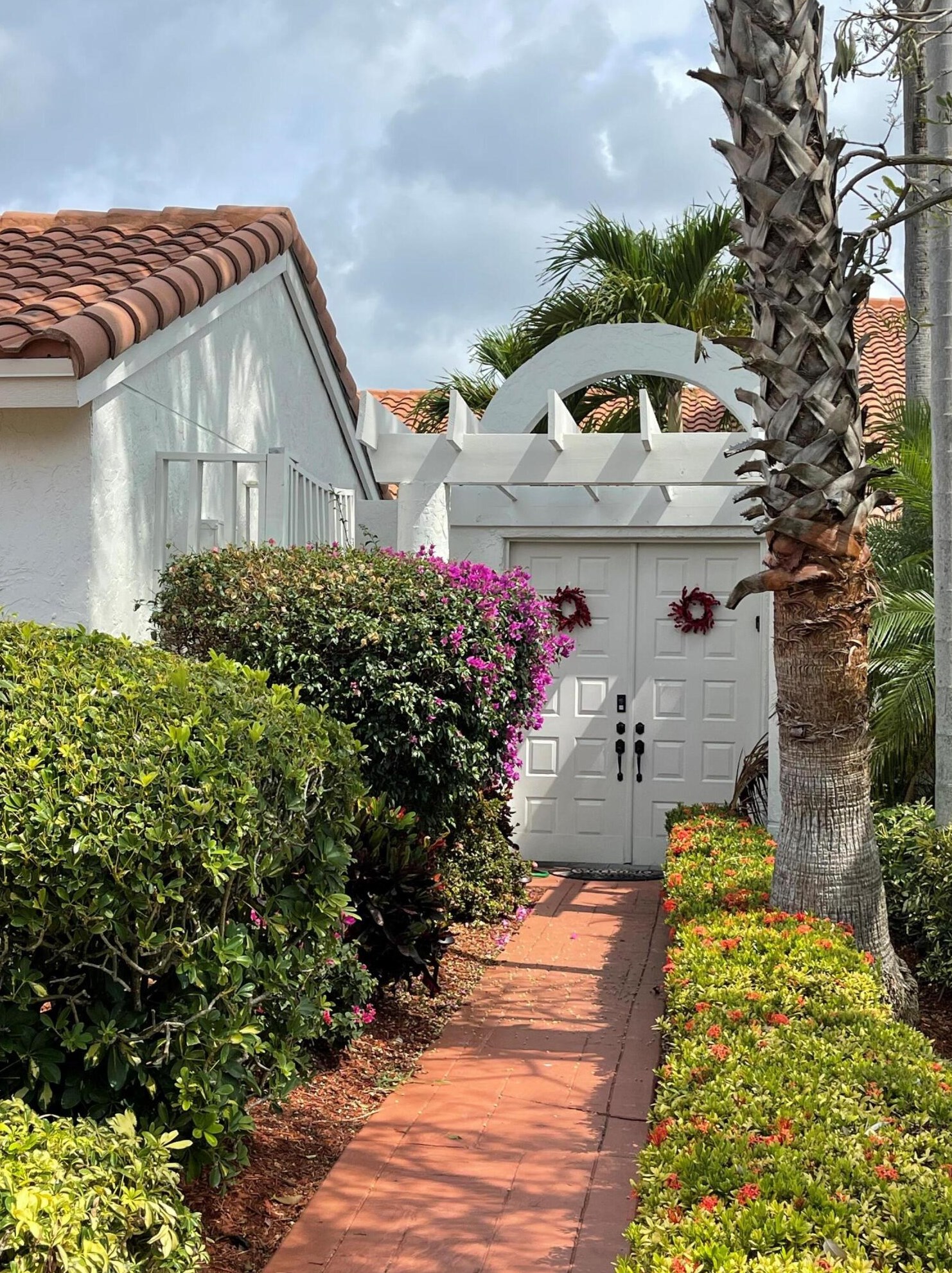 3869 Candlewood Blvd, Boca Raton, FL 33487-1277