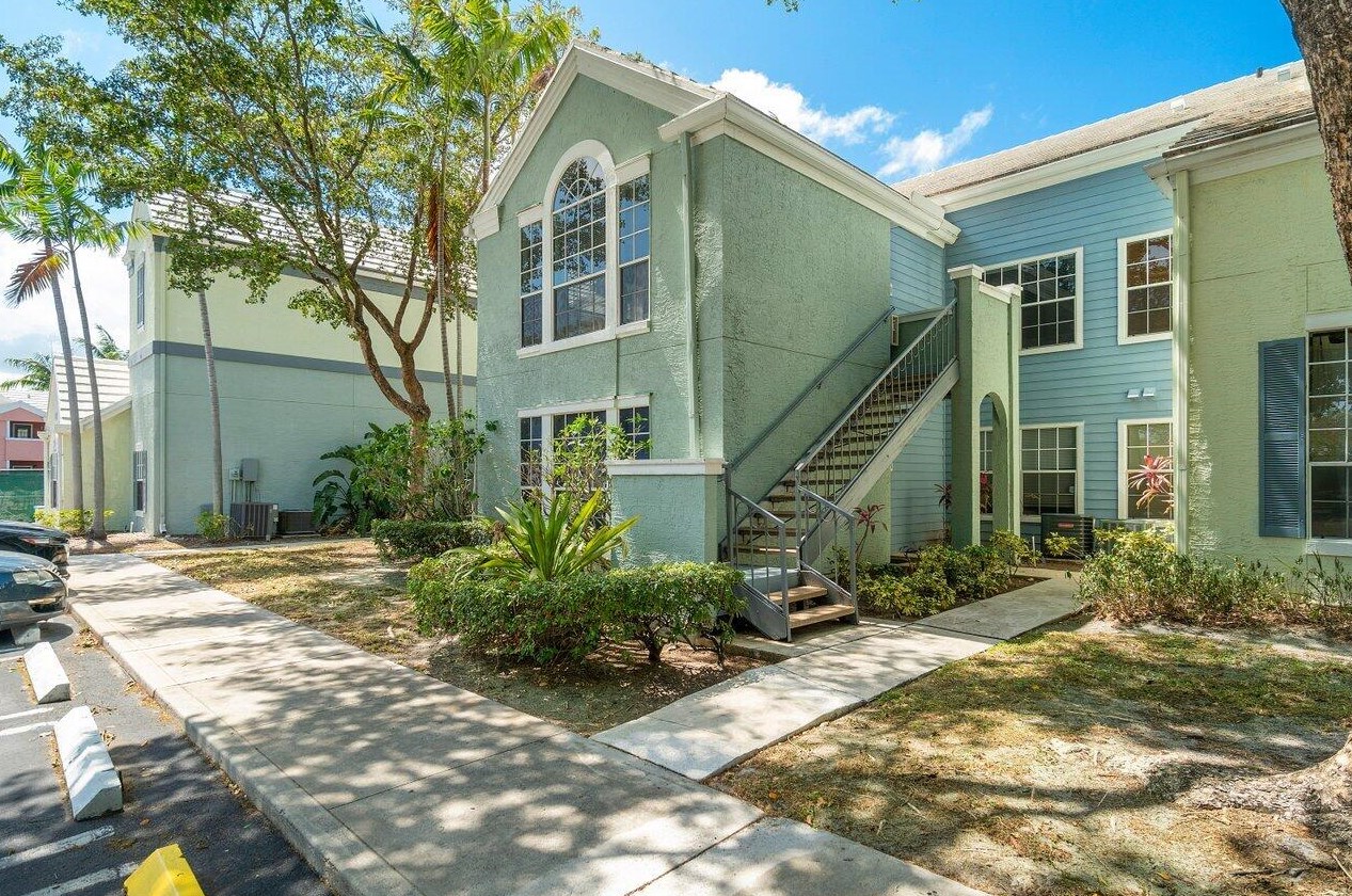 1275 Crystal Way #b, Delray Beach, FL