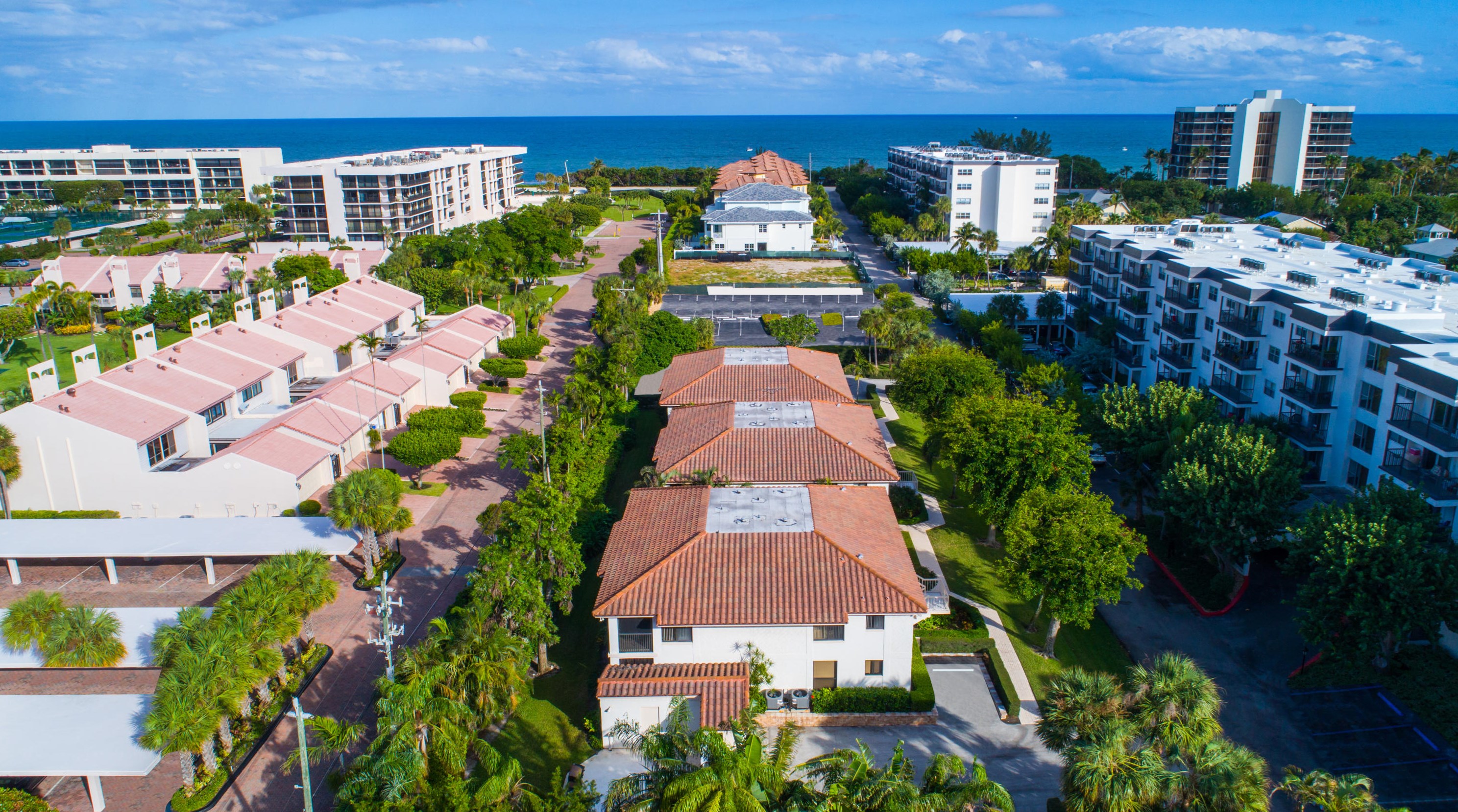 935 Sweetwater Ln #204, Boca Raton, FL 33431