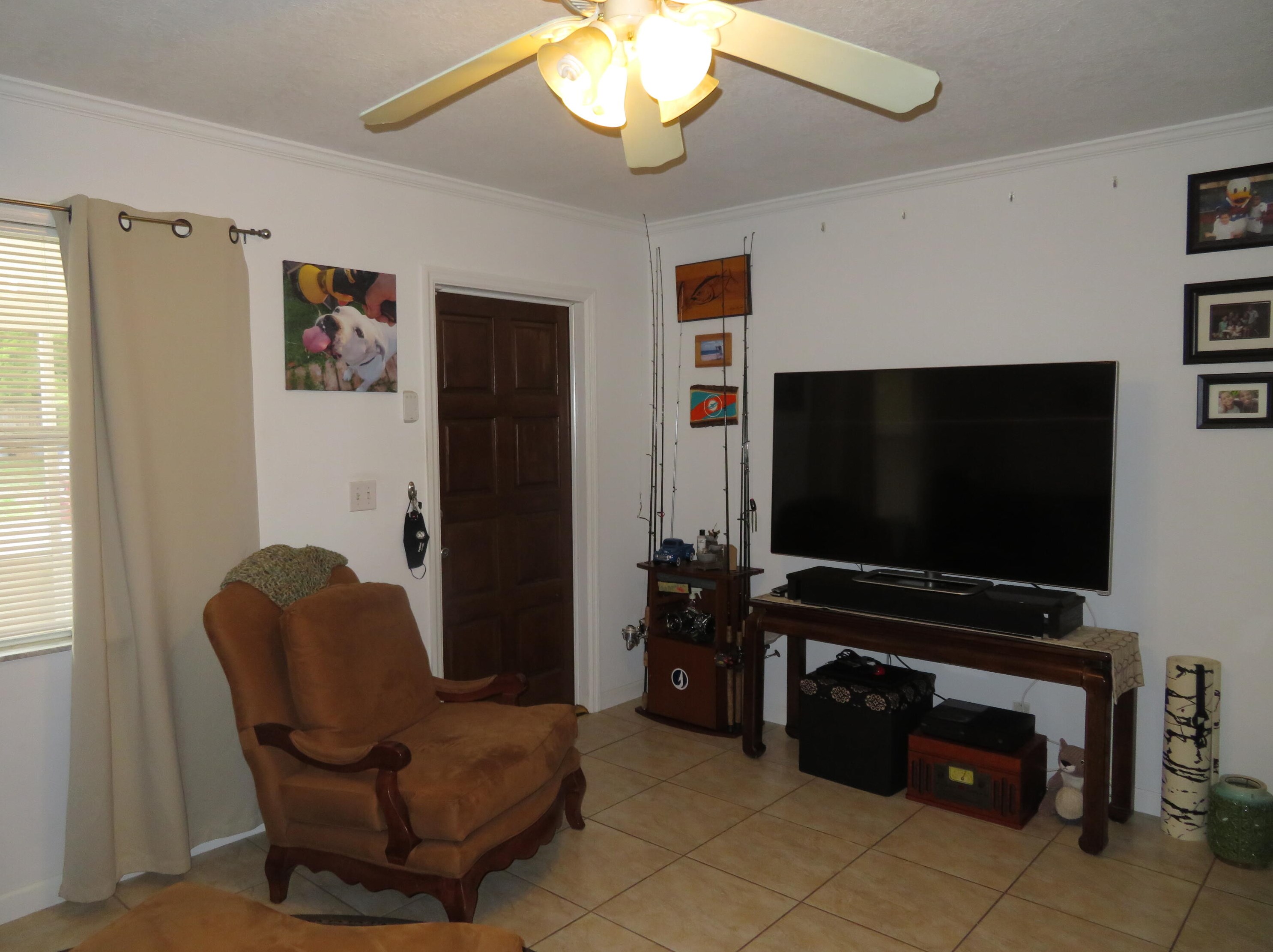 2905 Scanlan Ave, Lake Worth, FL 33461-3736