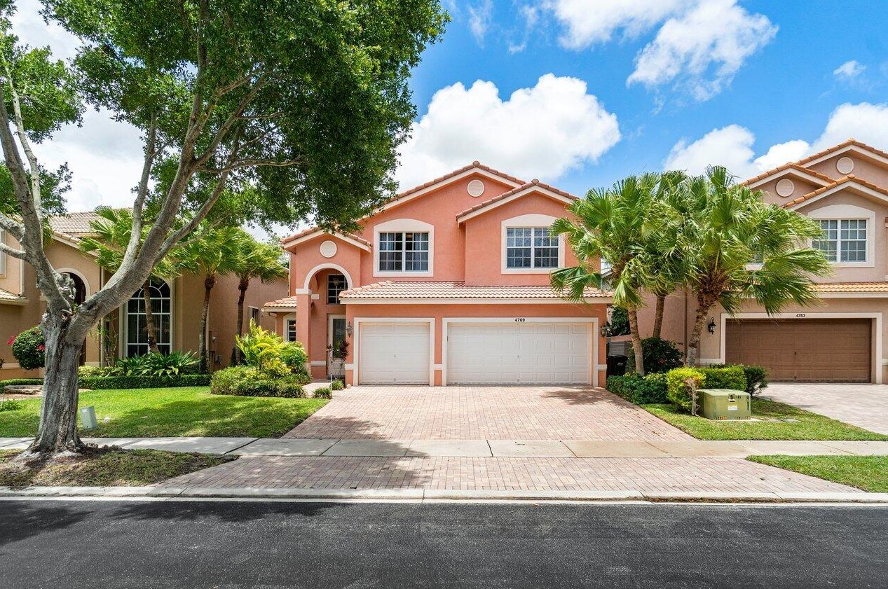 4769 N Classical Blvd, Delray Beach, FL 33445