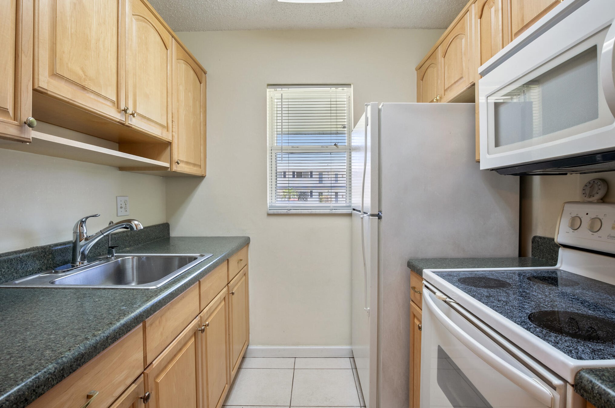 1119 Lake Terrace #104, Boynton Beach, FL 33426