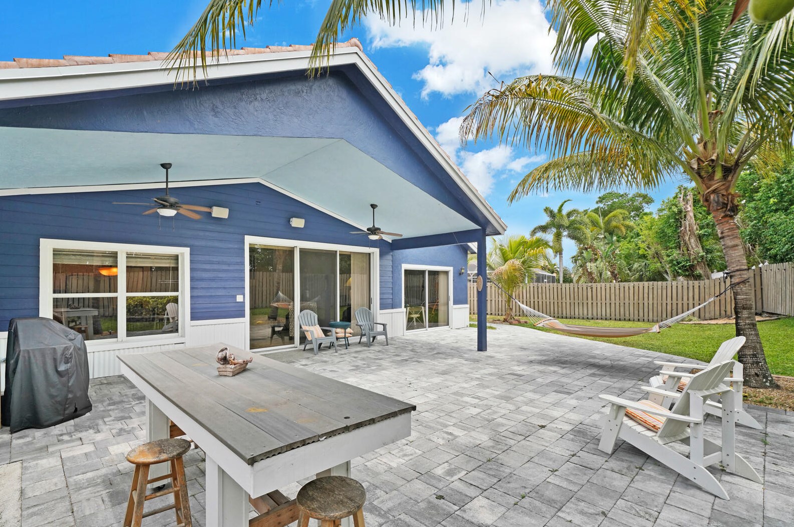 7615 Brunson Cir, Lake Worth, FL 33467-7798