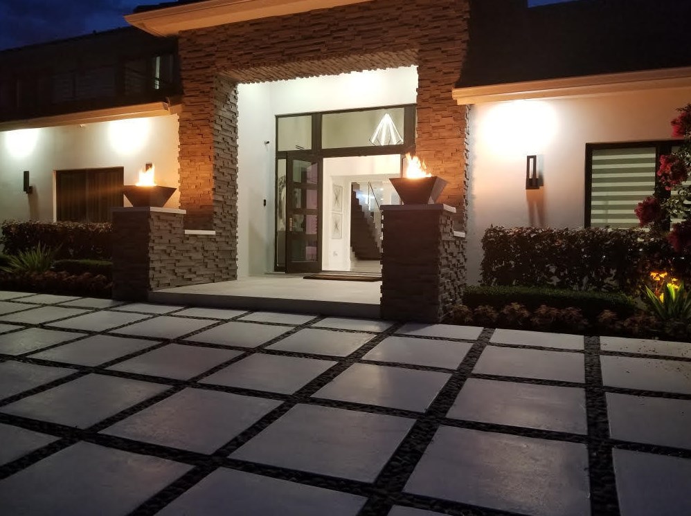 737 Boca Bay Colony Dr, Boca Raton FL  33487-1755 exterior