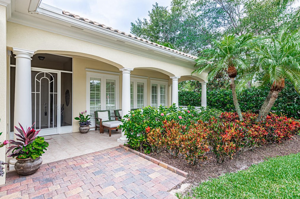 8496 Yorke Rd, West Palm Beach, FL 33414