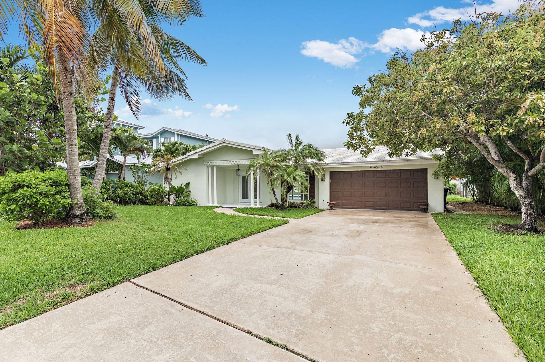 565 Olive Way, Boca Raton, FL 33432-4151