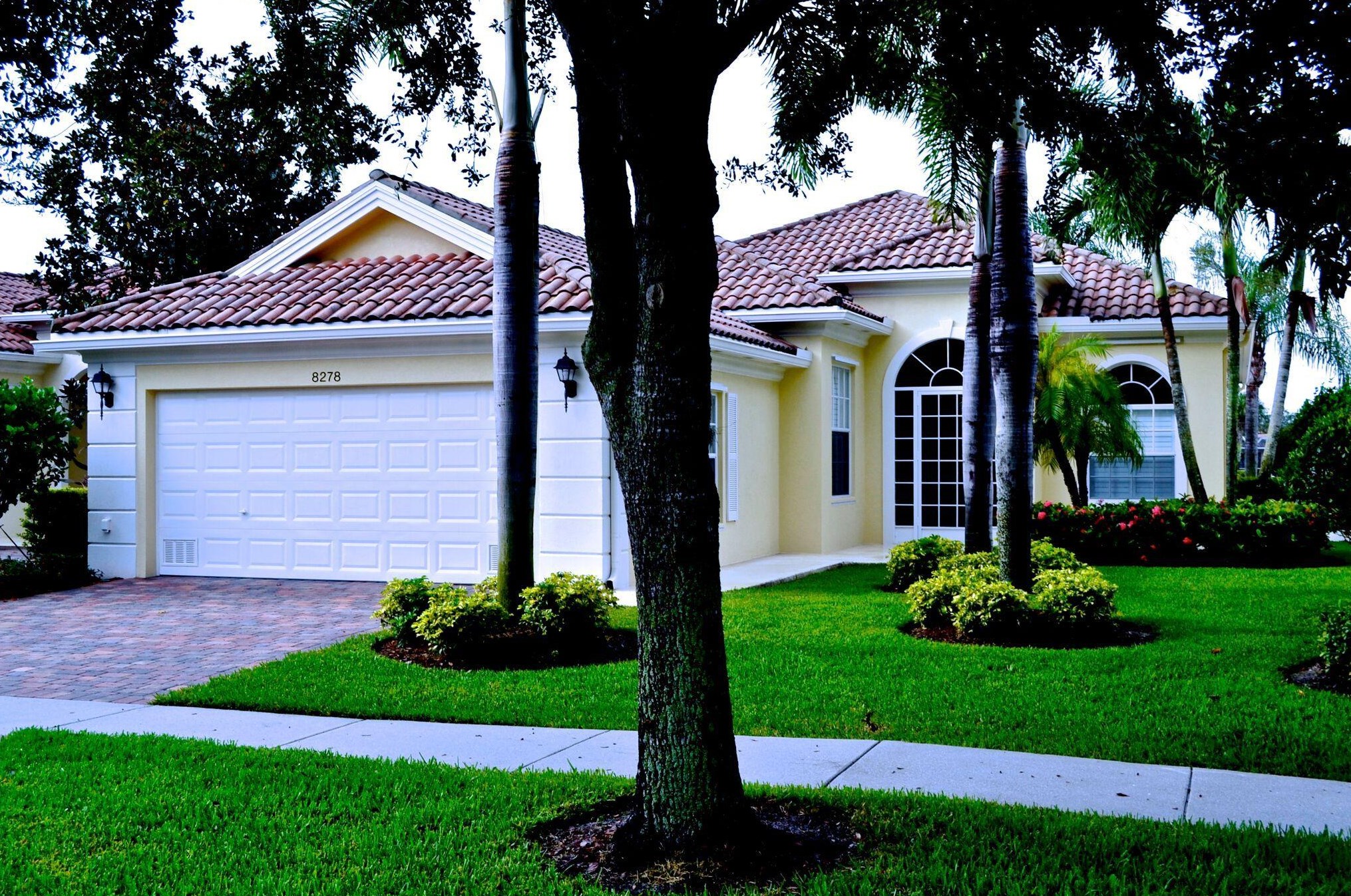 8278 Xanthus Ln, West Palm Beach, FL 33414