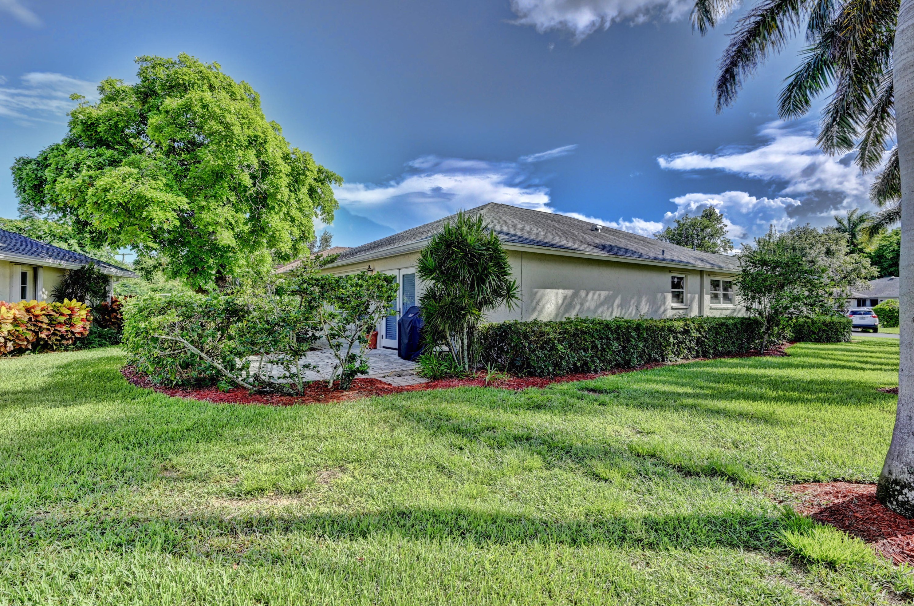 380 5th Way, Boca Raton, FL 33432-4732