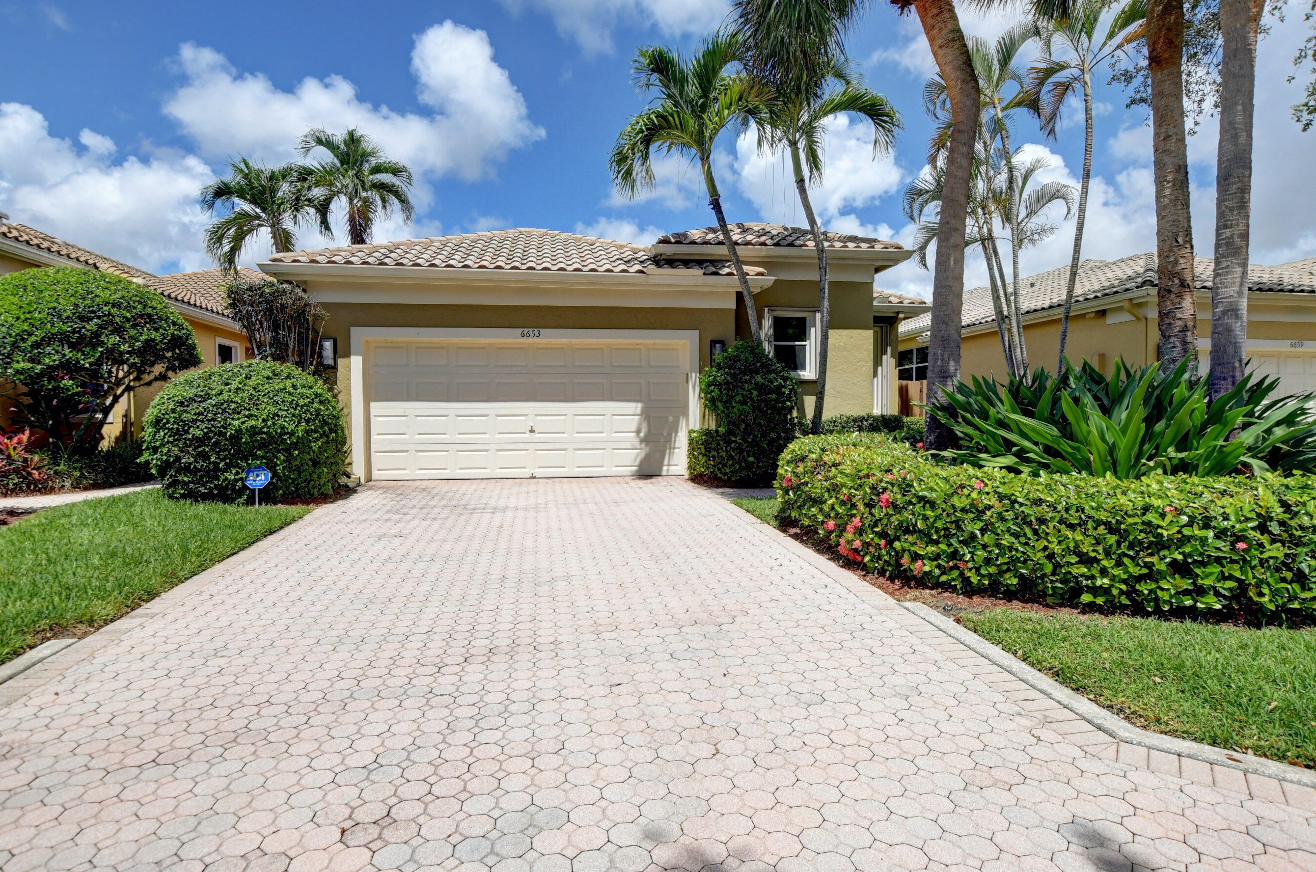 6653 23rd Ter, Boca Raton, FL 33496-3634