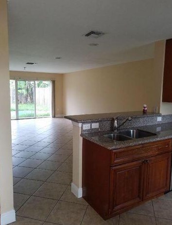 4915 Springfield St, Lake Worth, FL 33463