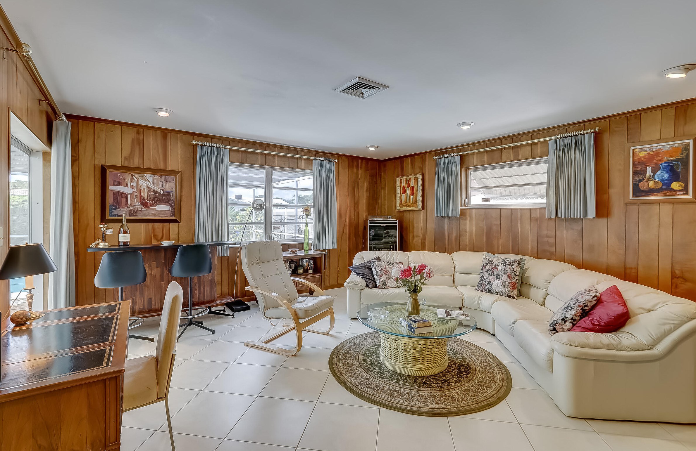 5200 Garfield St, Hollywood, FL 33021-4619