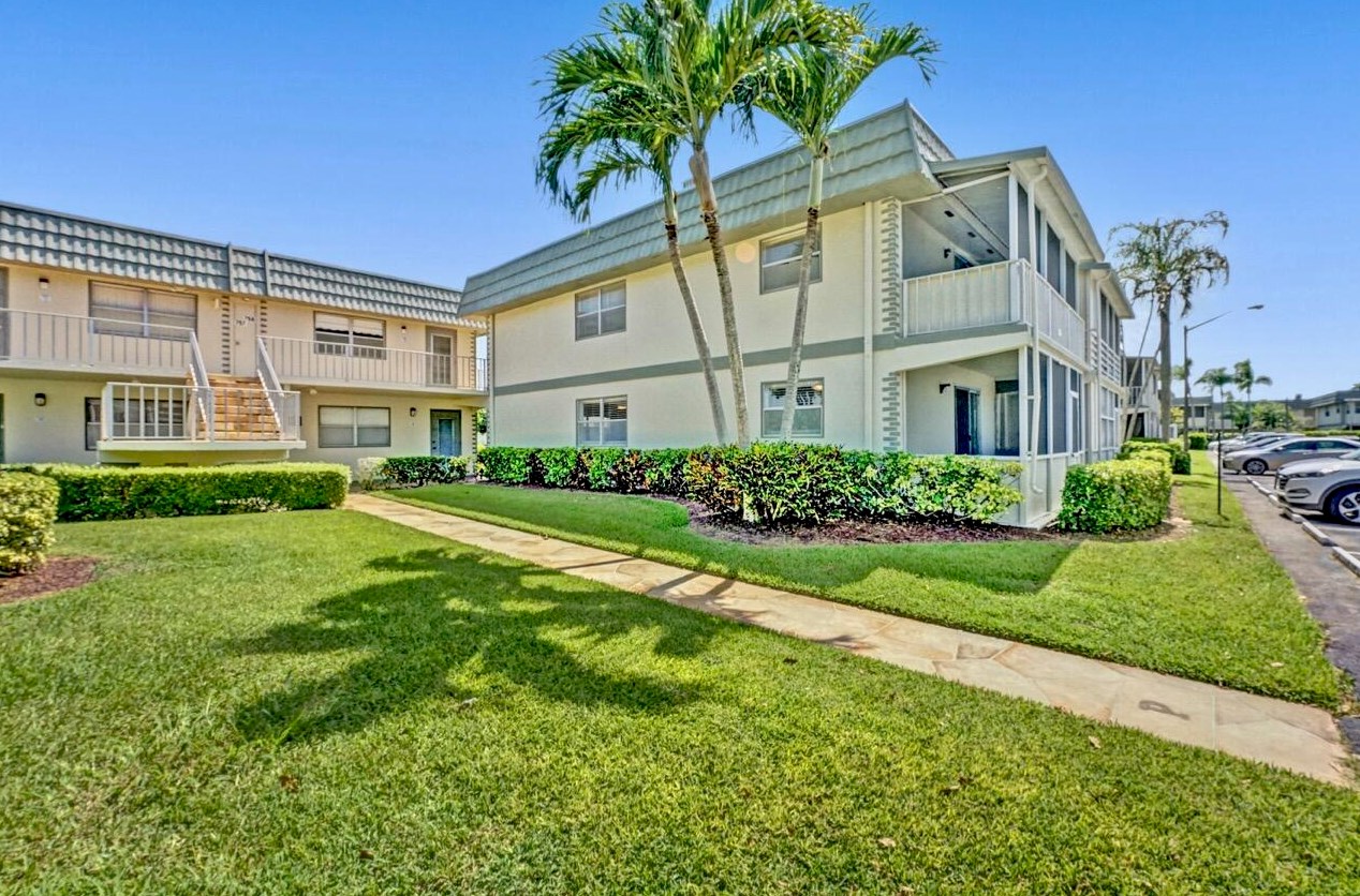 747 Monaco P #747, Delray Beach, FL 33446