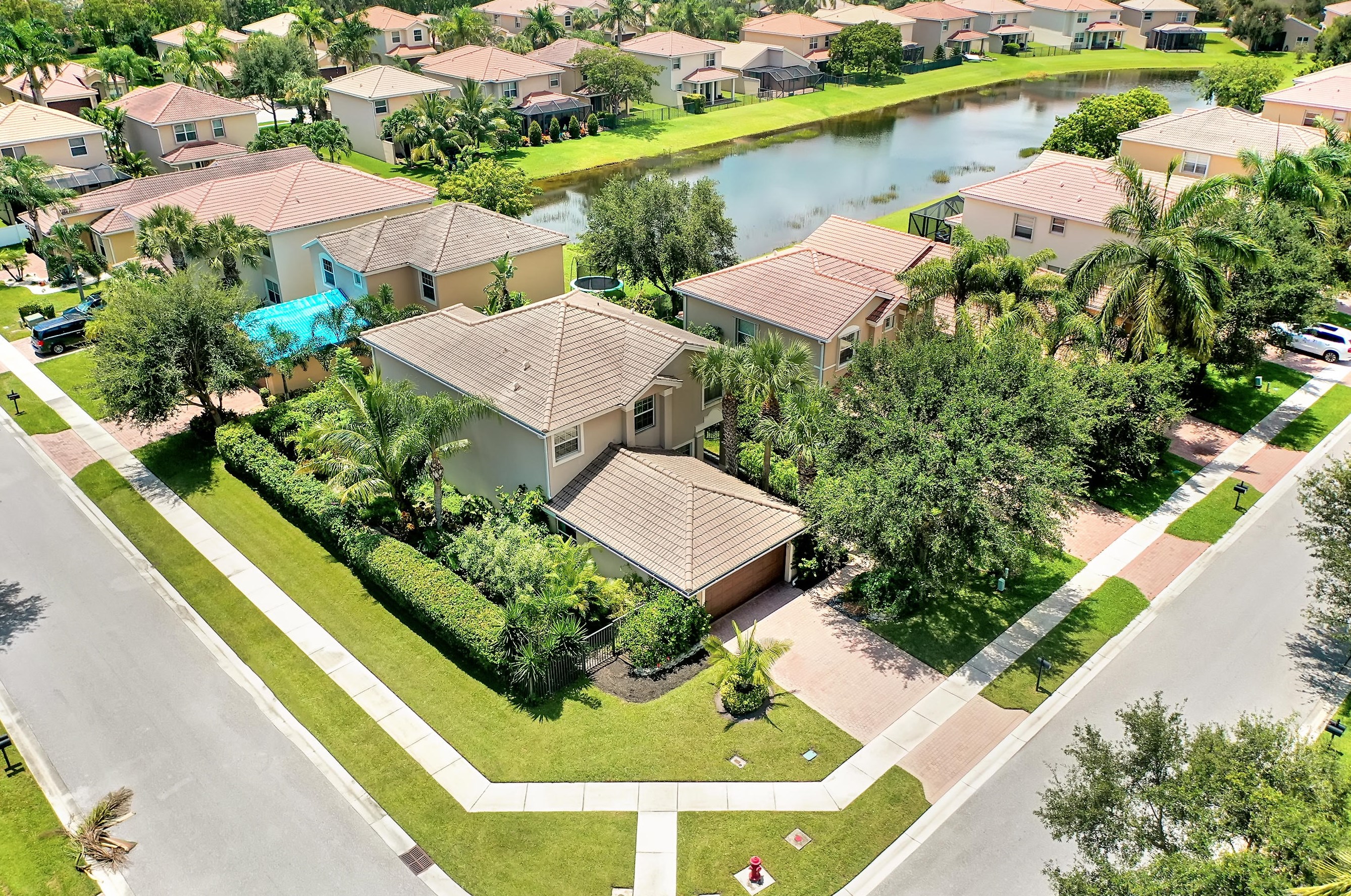 7624 Jewelwood Dr, Boynton Beach, FL 33437