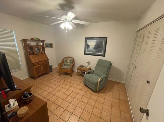 401 Bennington Ln, Lake Worth FL  33467-3038 exterior