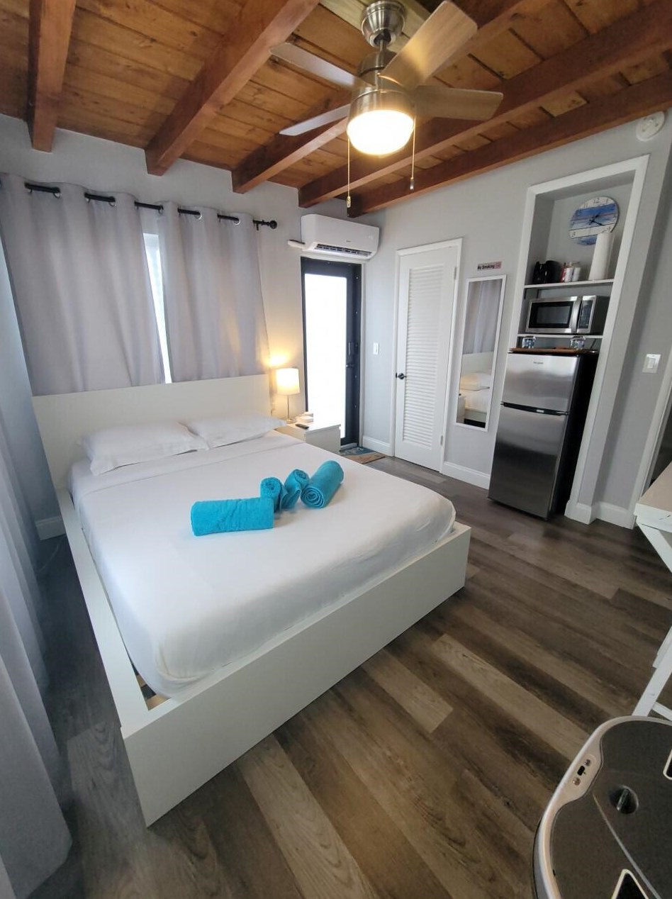 629 D St, Lake Worth FL  33460-2441 exterior