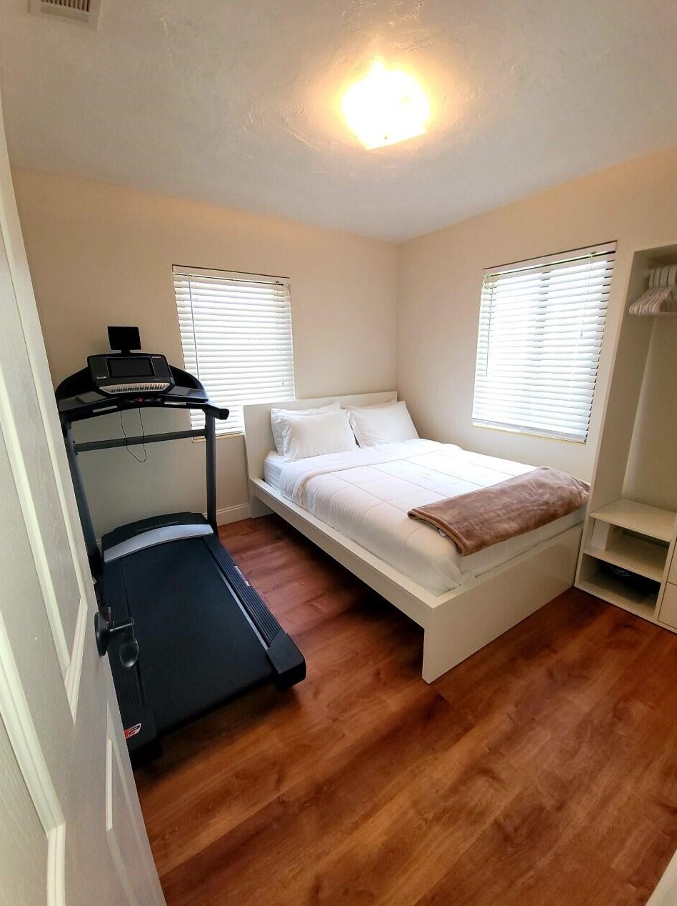 629 D St, Lake Worth FL  33460-2441 exterior