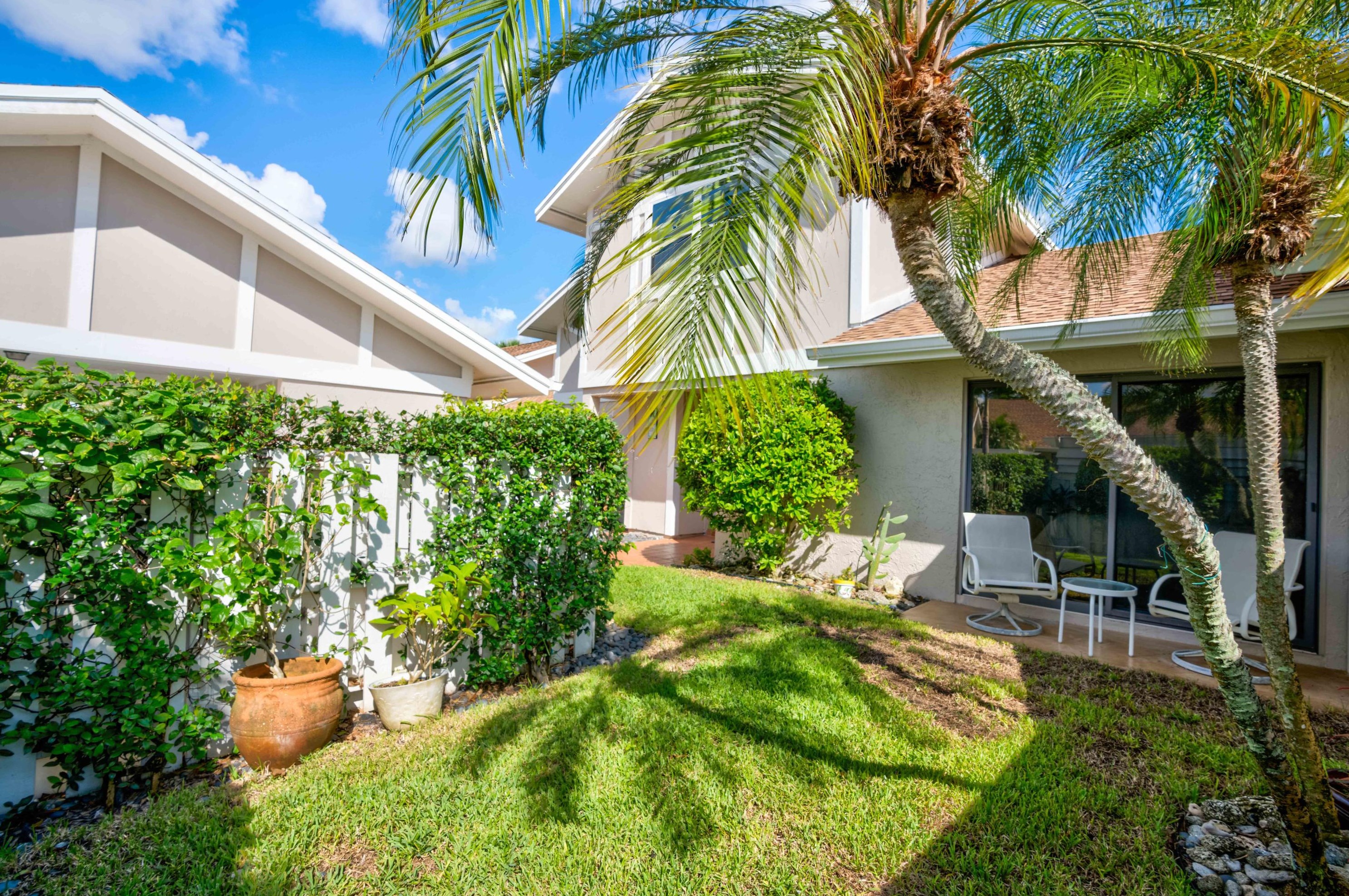 3697 Cape Pointe Cir, Jupiter FL  33477-5805 exterior