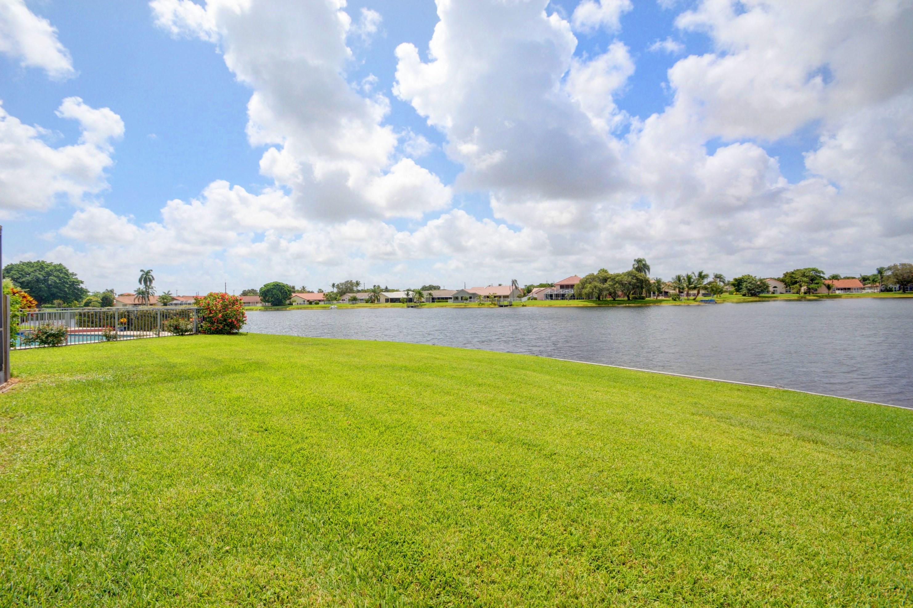 7779 Grovewood Dr, Lake Worth FL  33467-7967 exterior