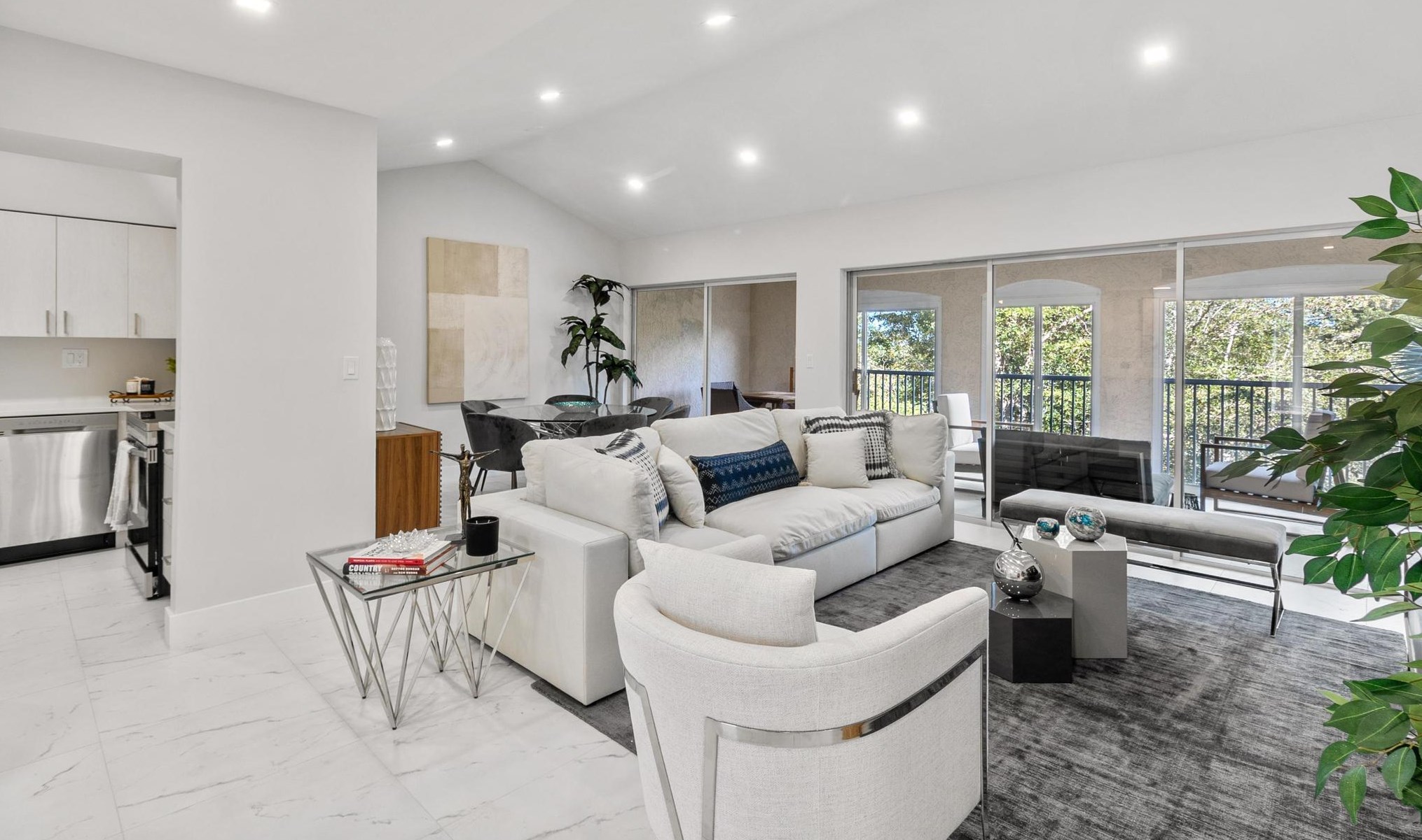 7369 Orangewood Ln #304, Boca Raton, FL 33433