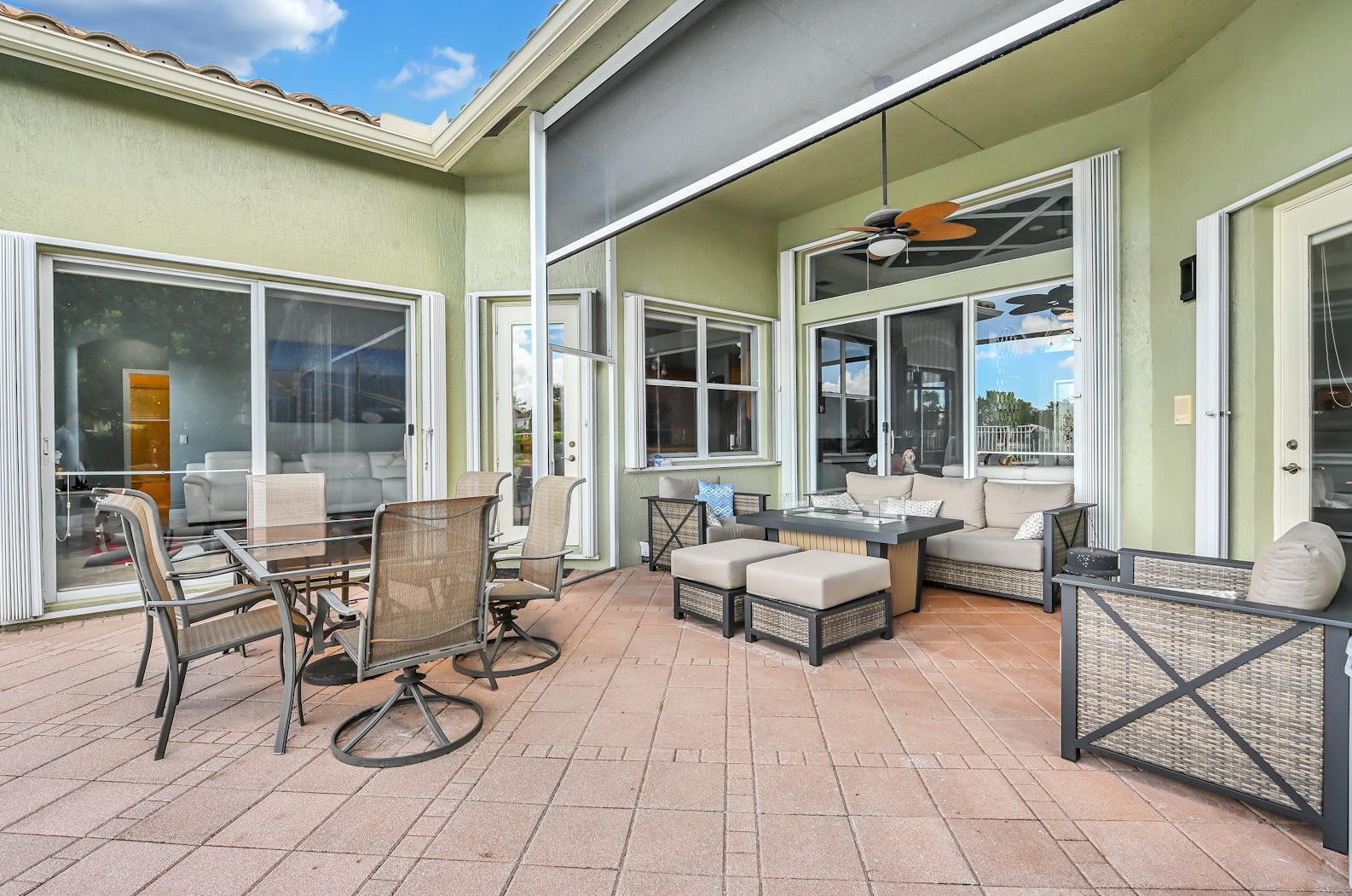 9932 Via Amati, Lake Worth FL  33467-6938 exterior