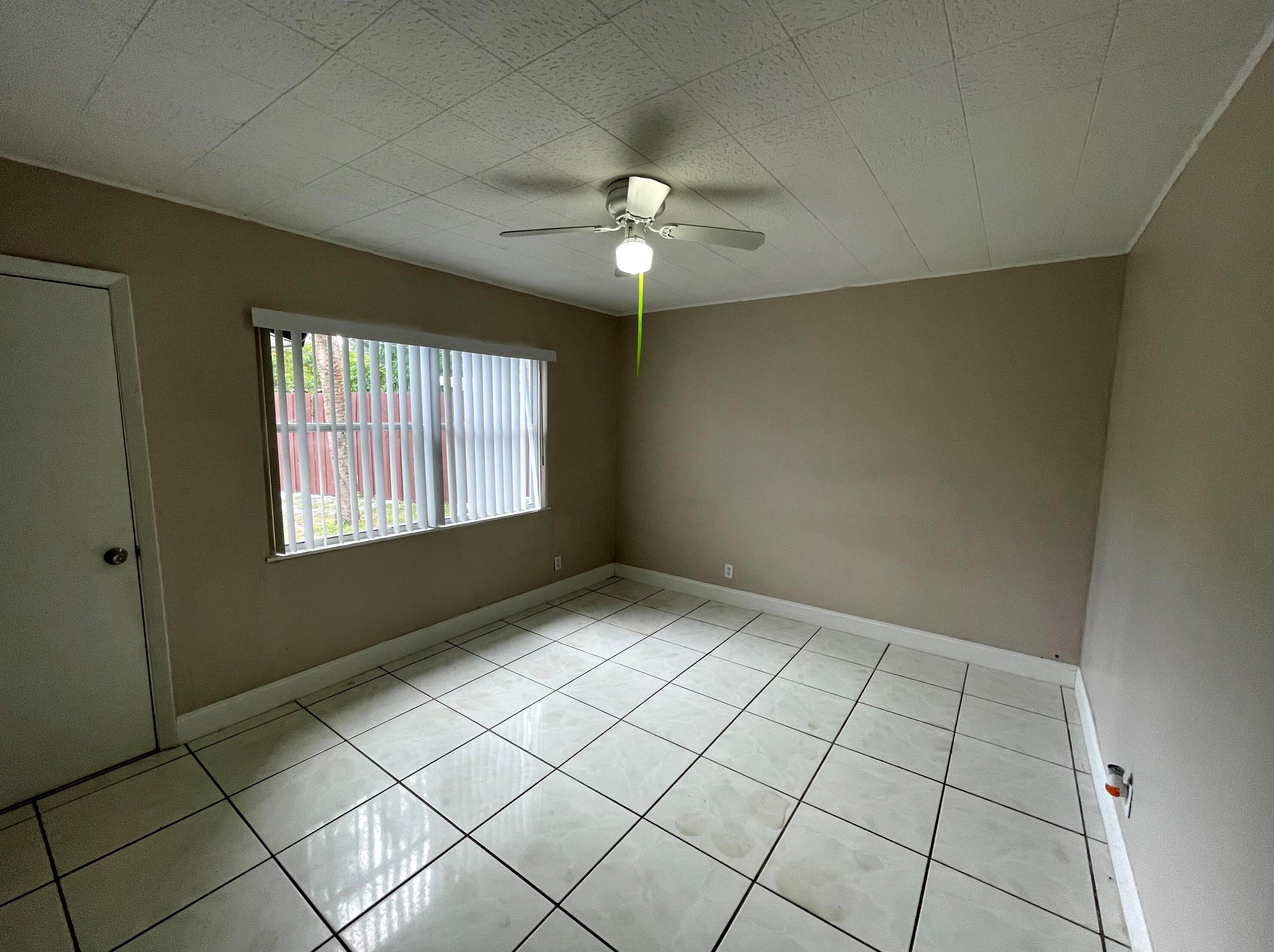 488 Lancaster St, Boca Raton FL  33487-4016 exterior