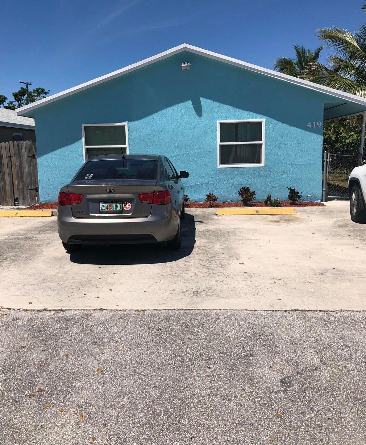 419 4th St, Lake Worth, FL 33462-1789