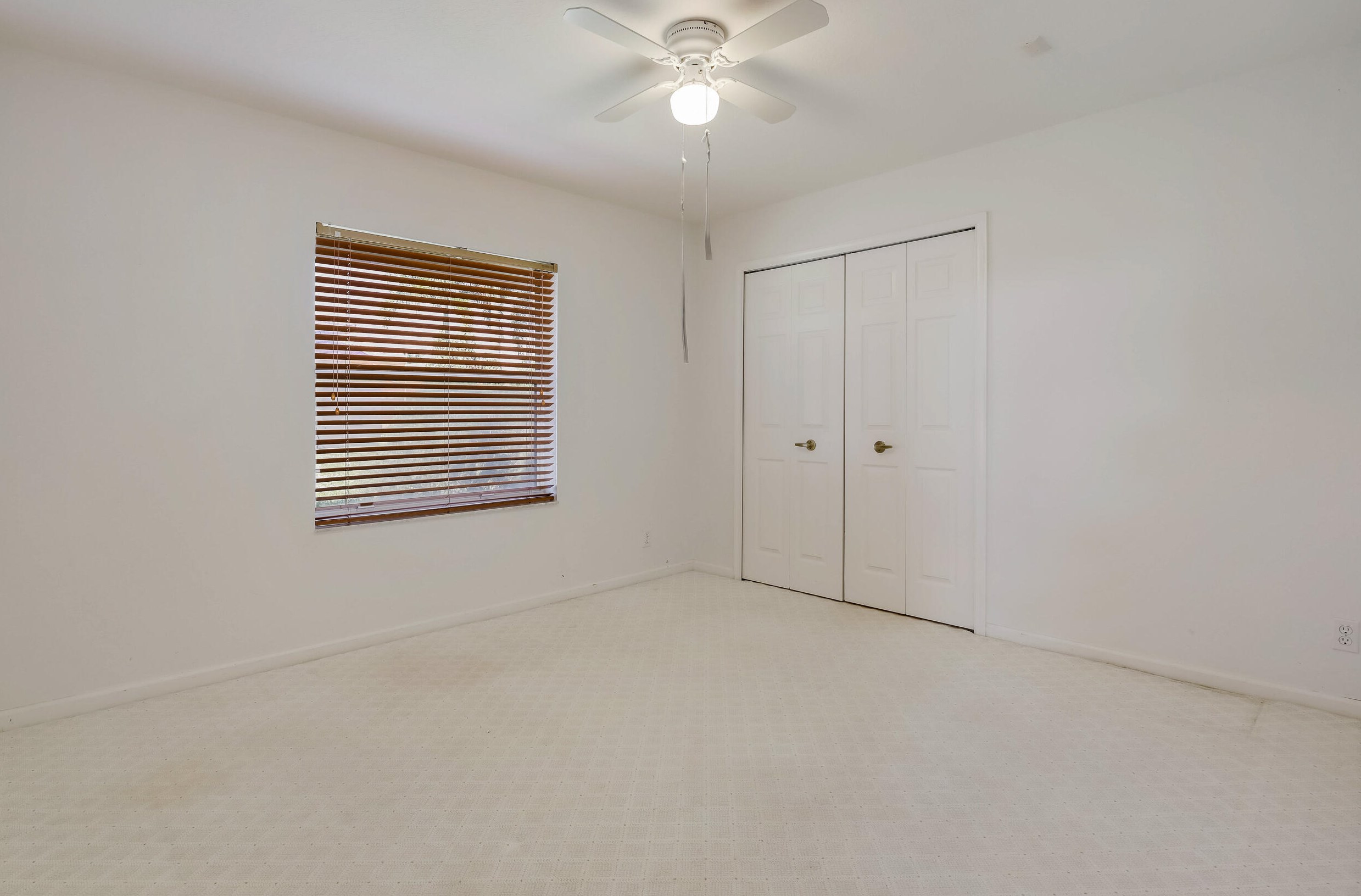 7208 Brickyard Cir, Lake Worth FL 33467-7240 exterior