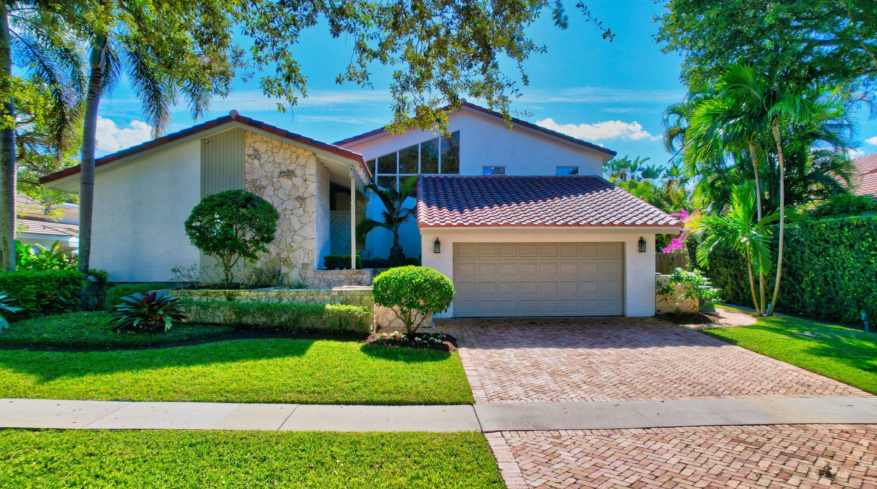2678 42nd St, Boca Raton, FL 33434-2566