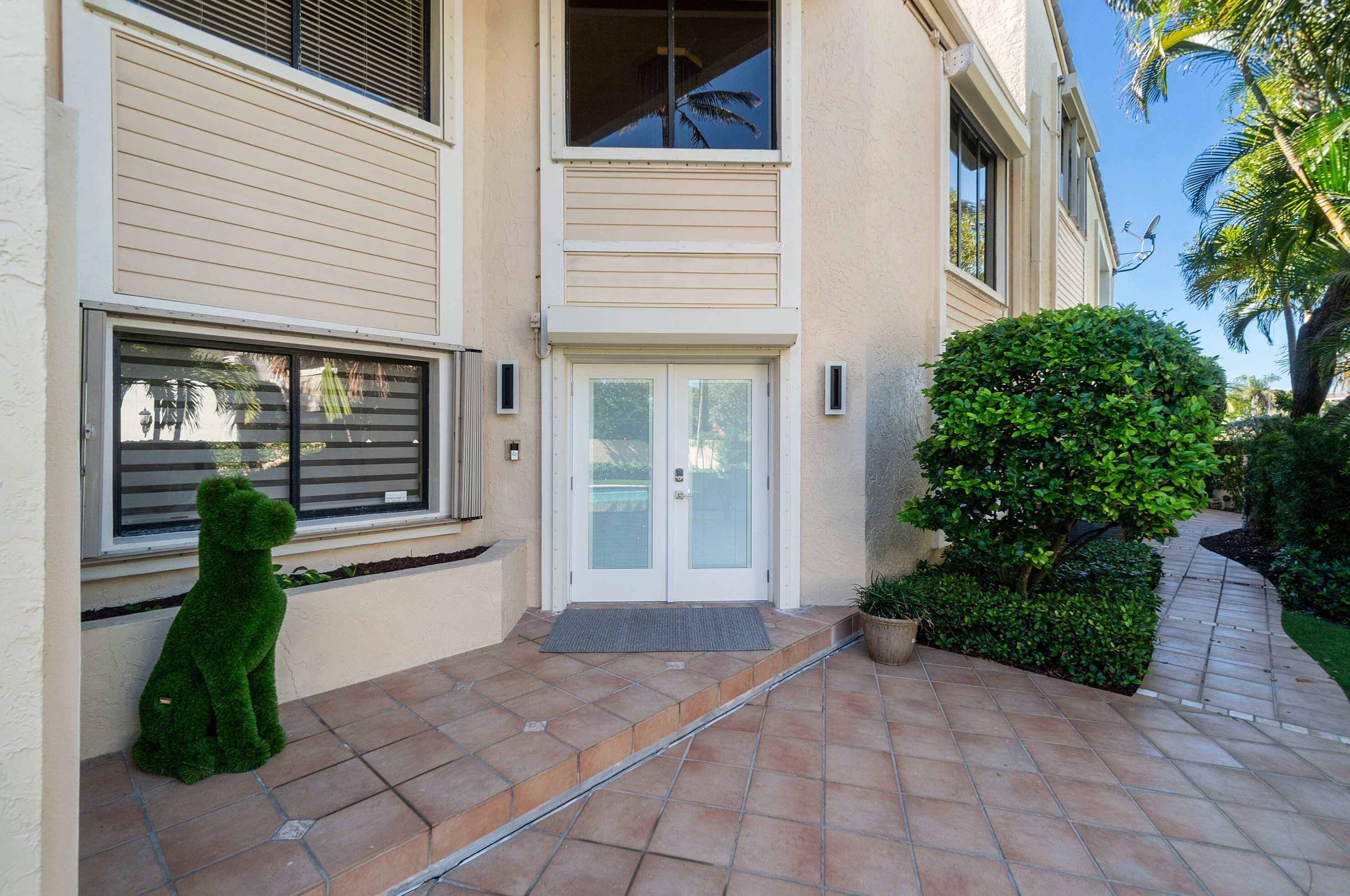 1119 Russell Dr, Boca Raton FL  33487-4221 exterior