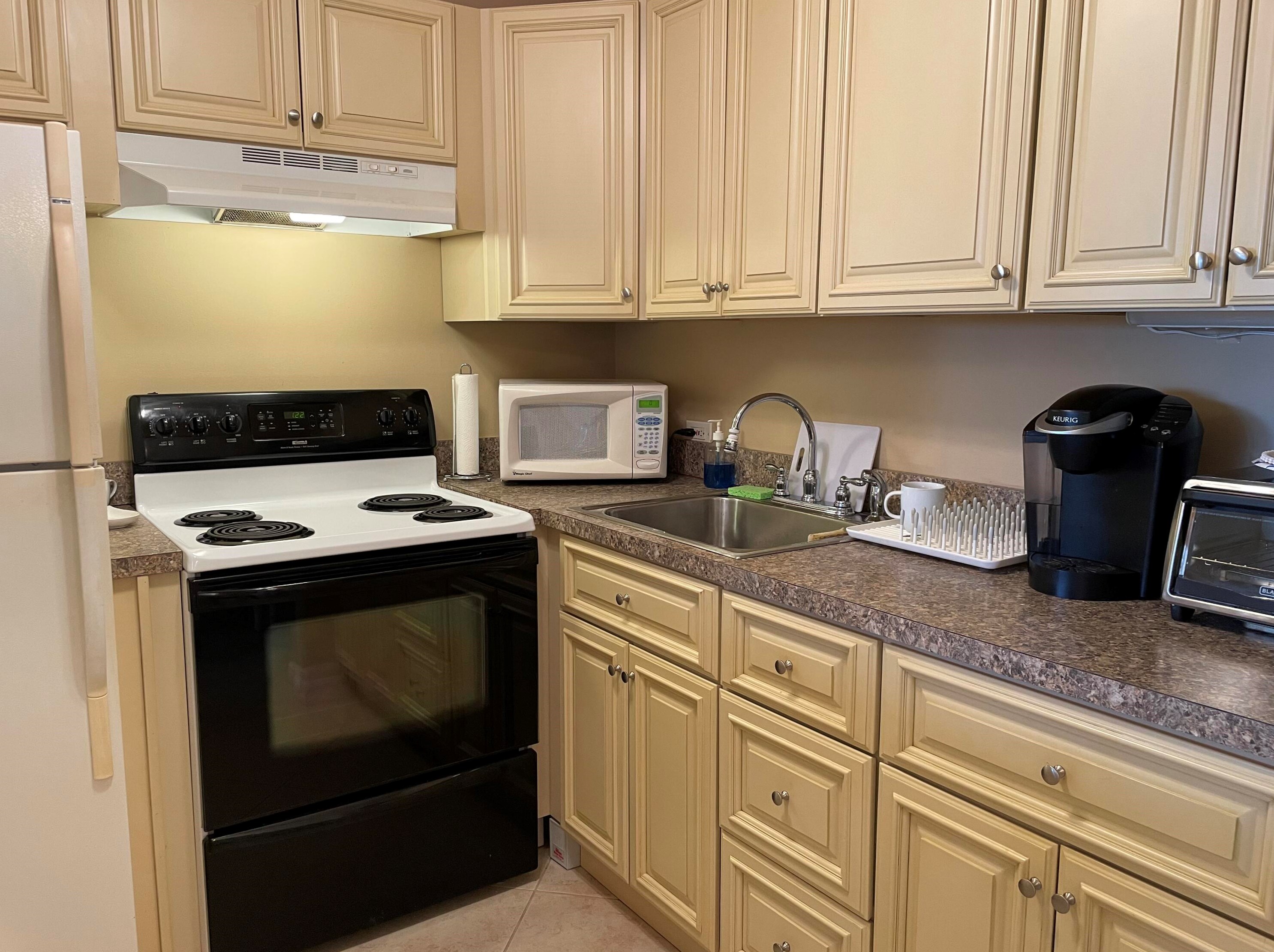 49 Brighton B, Boca Raton, FL 33434-2991