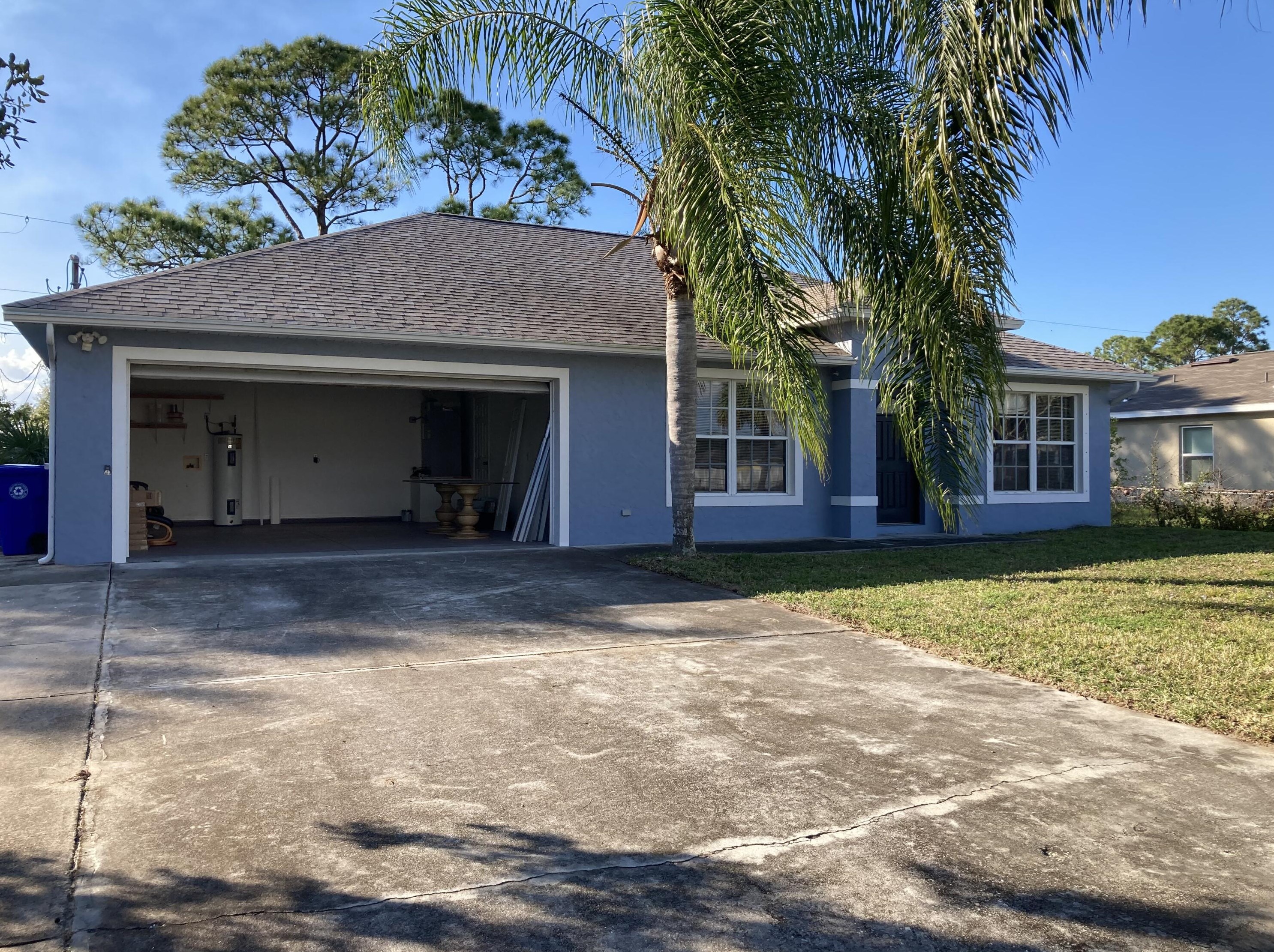 8175 101st Ct, Vero Beach, FL 32967-4203