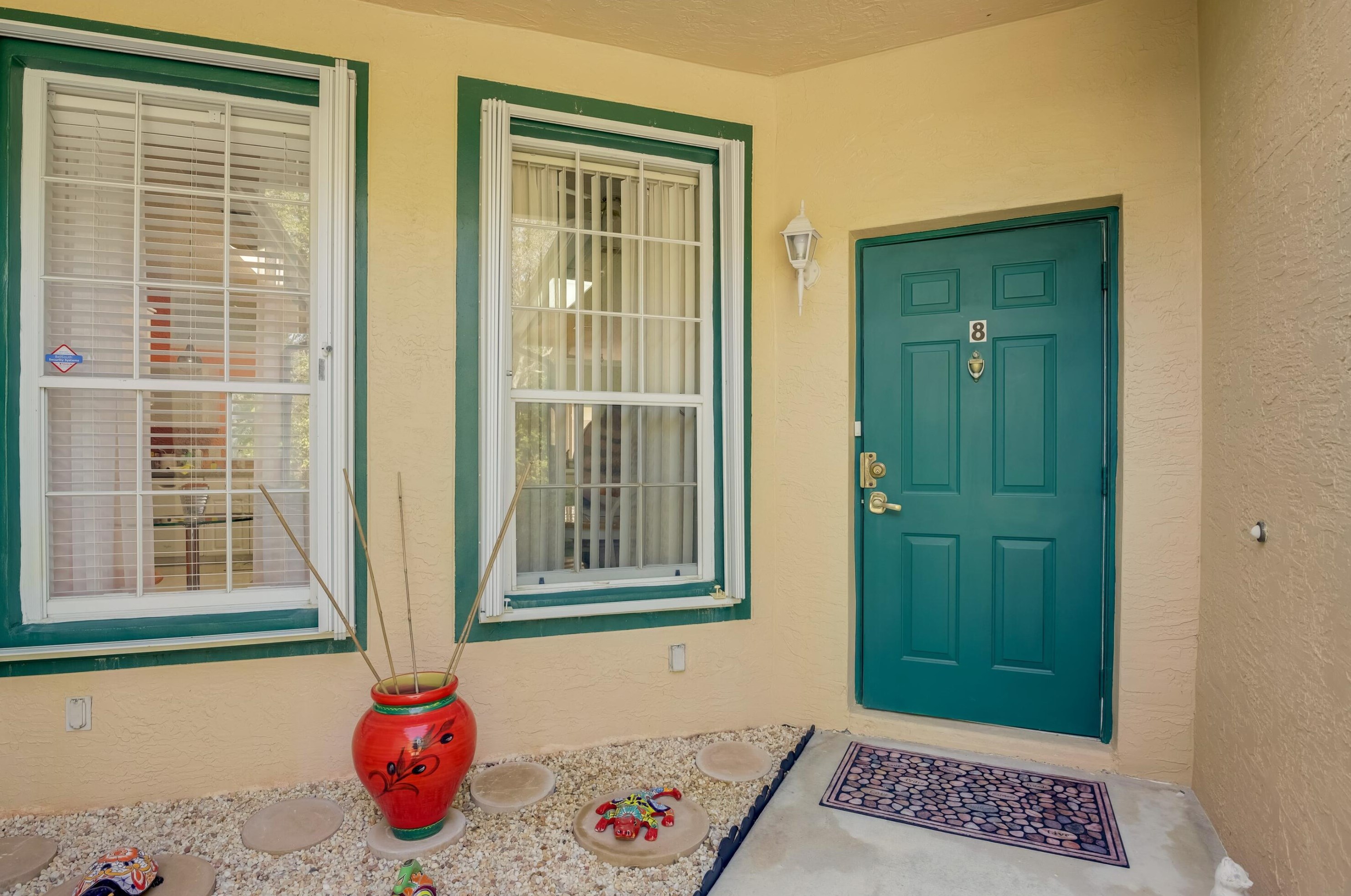 3166 Via Poinciana, Lake Worth, FL 33467-3304