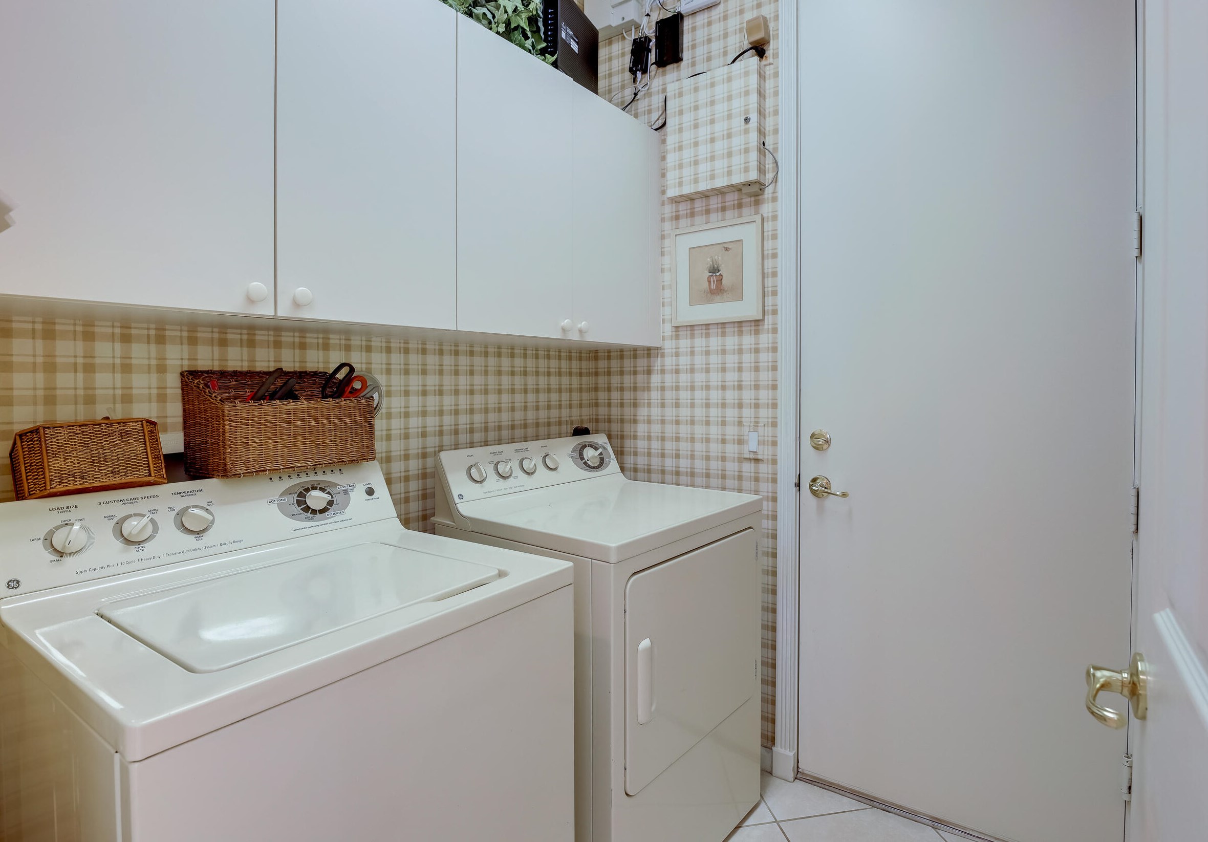 11480 Ohanu Cir, Boynton Beach FL  33437-7031 exterior