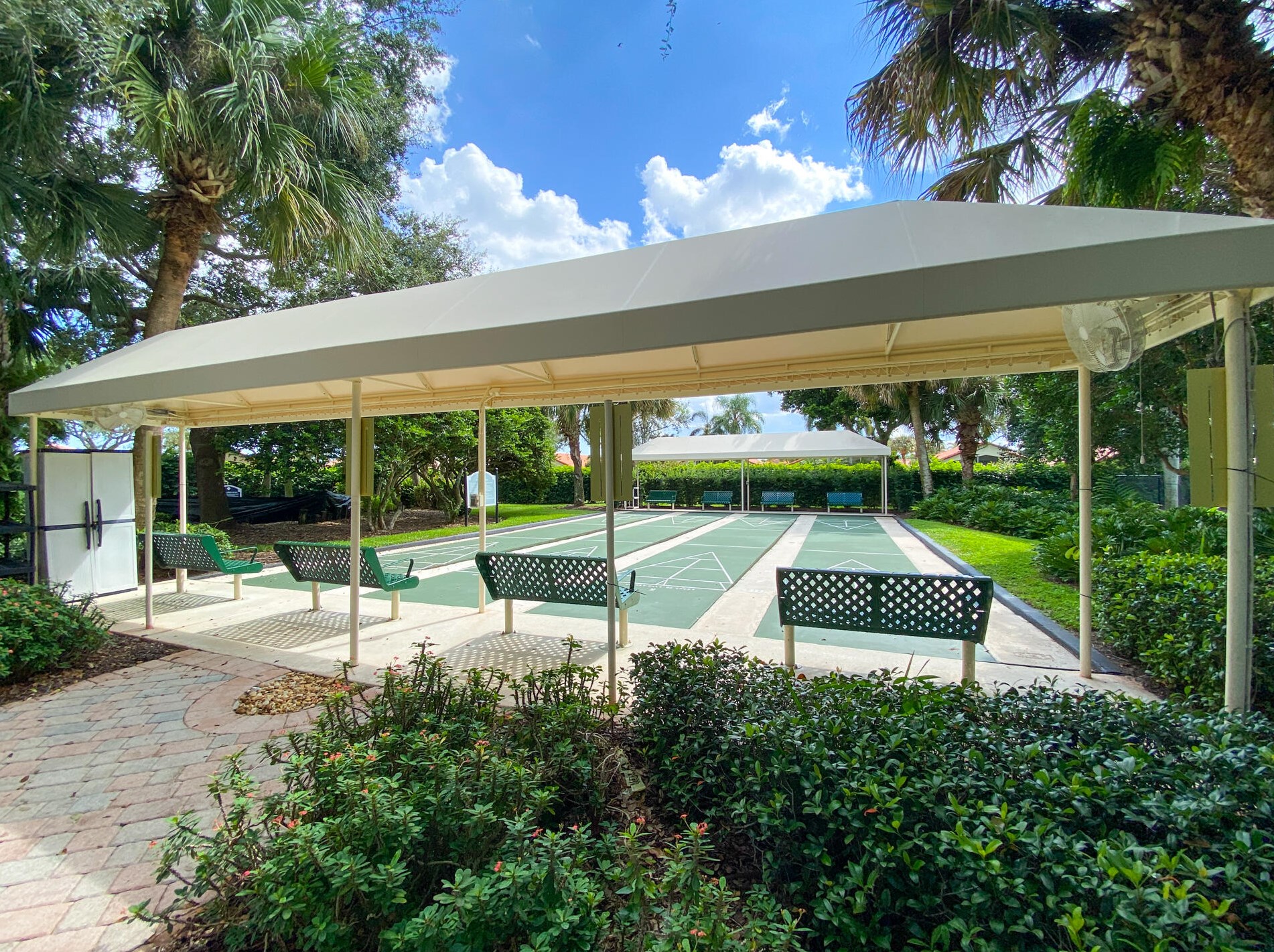 11480 Ohanu Cir, Boynton Beach FL  33437-7031 exterior