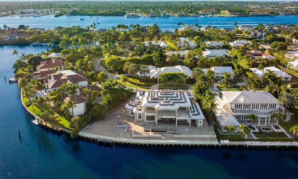 71 Curlew Rd, Lake Worth, FL 33462