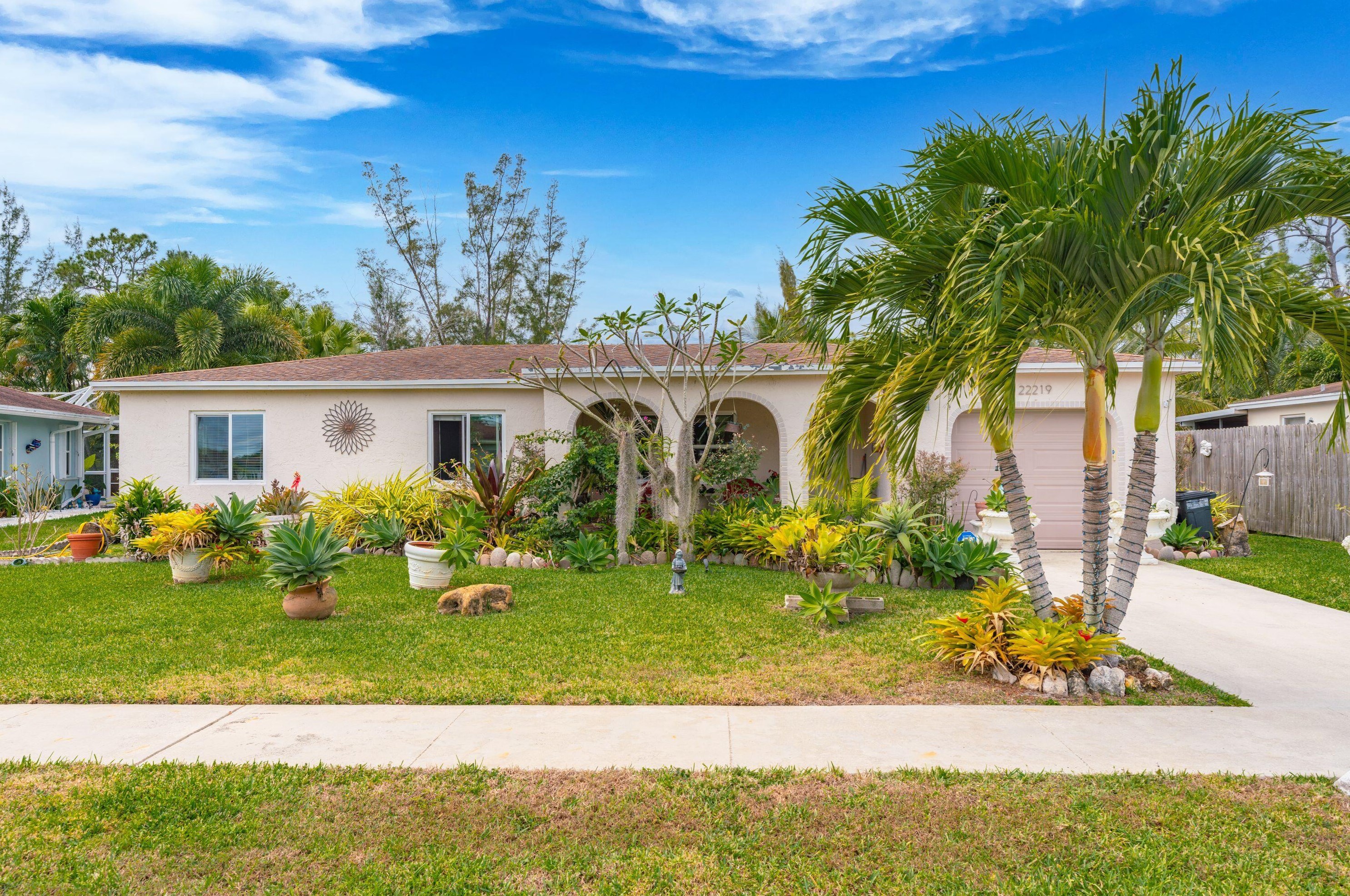 22219 Caldera Ave, Boca Raton, FL 33428-3905