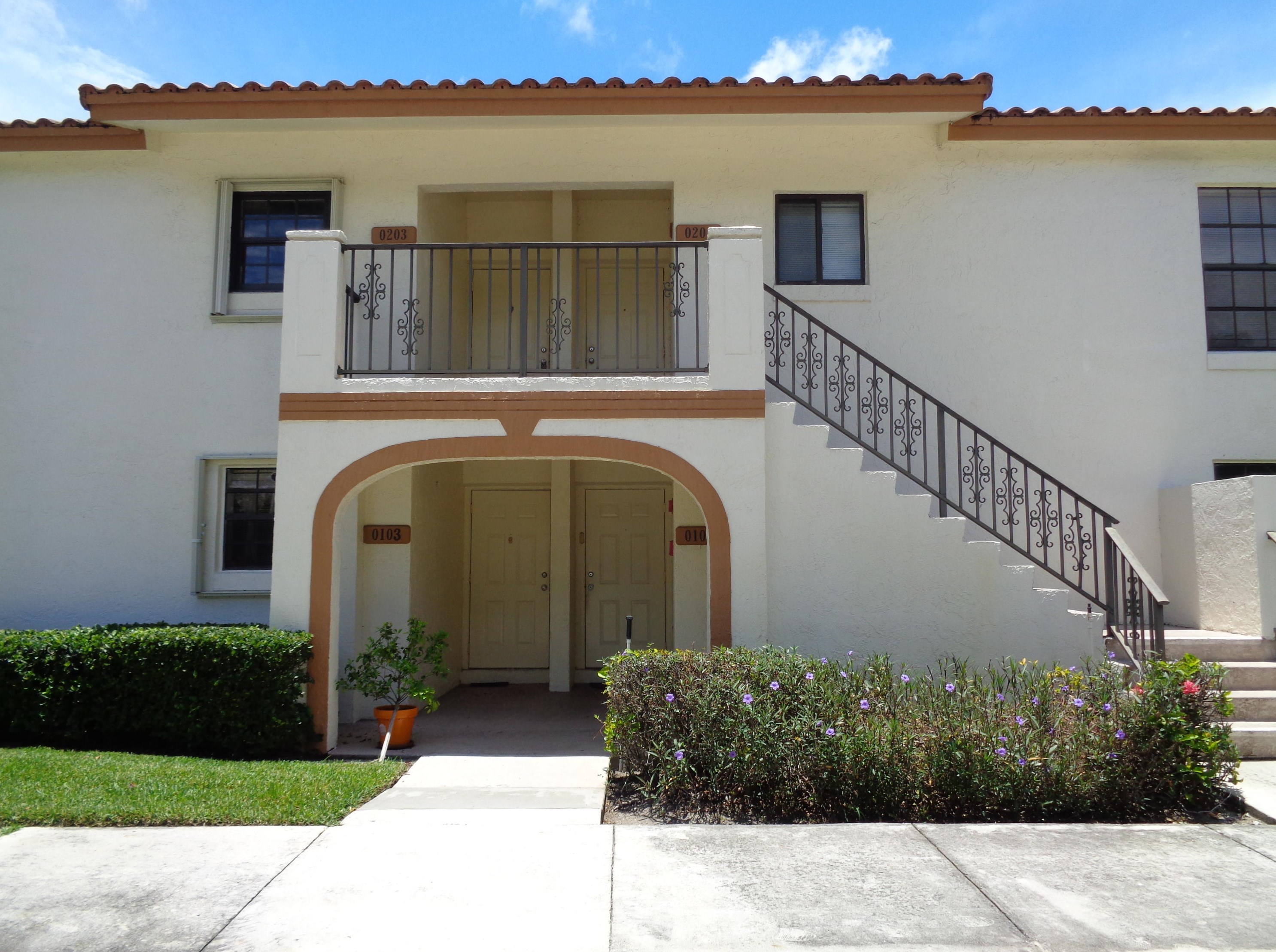 2900 Olivewood Ter #2040, Boca Raton, FL