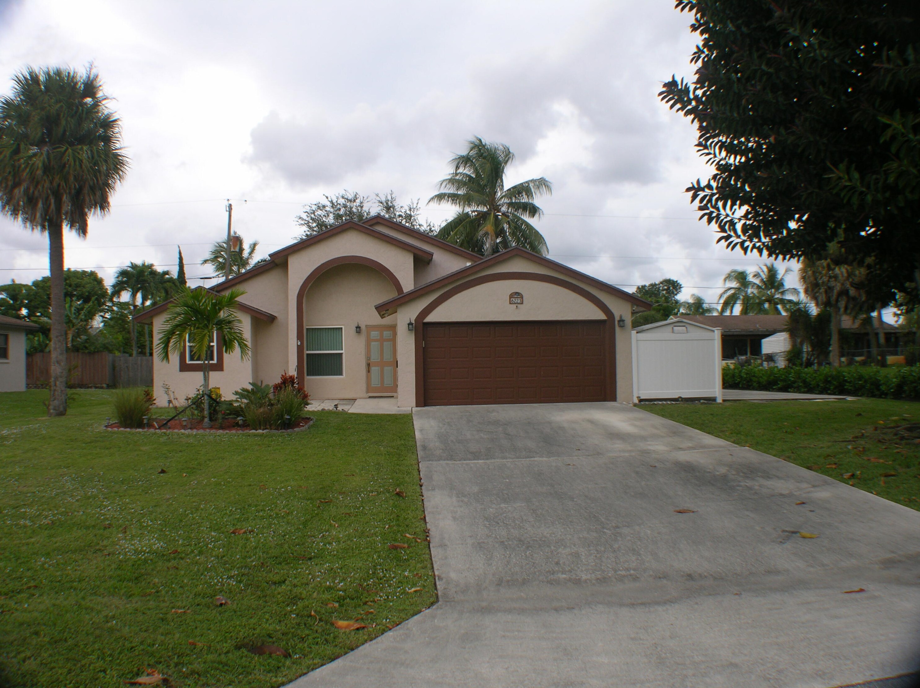 6223 Kendrick St, Jupiter FL  33458-6768 exterior