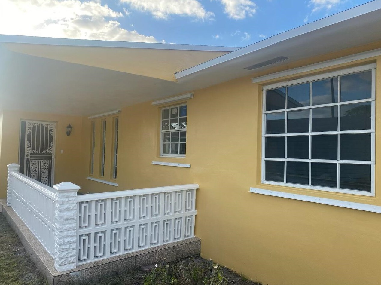 13110 22nd Ave, Miami, FL 33167-1317