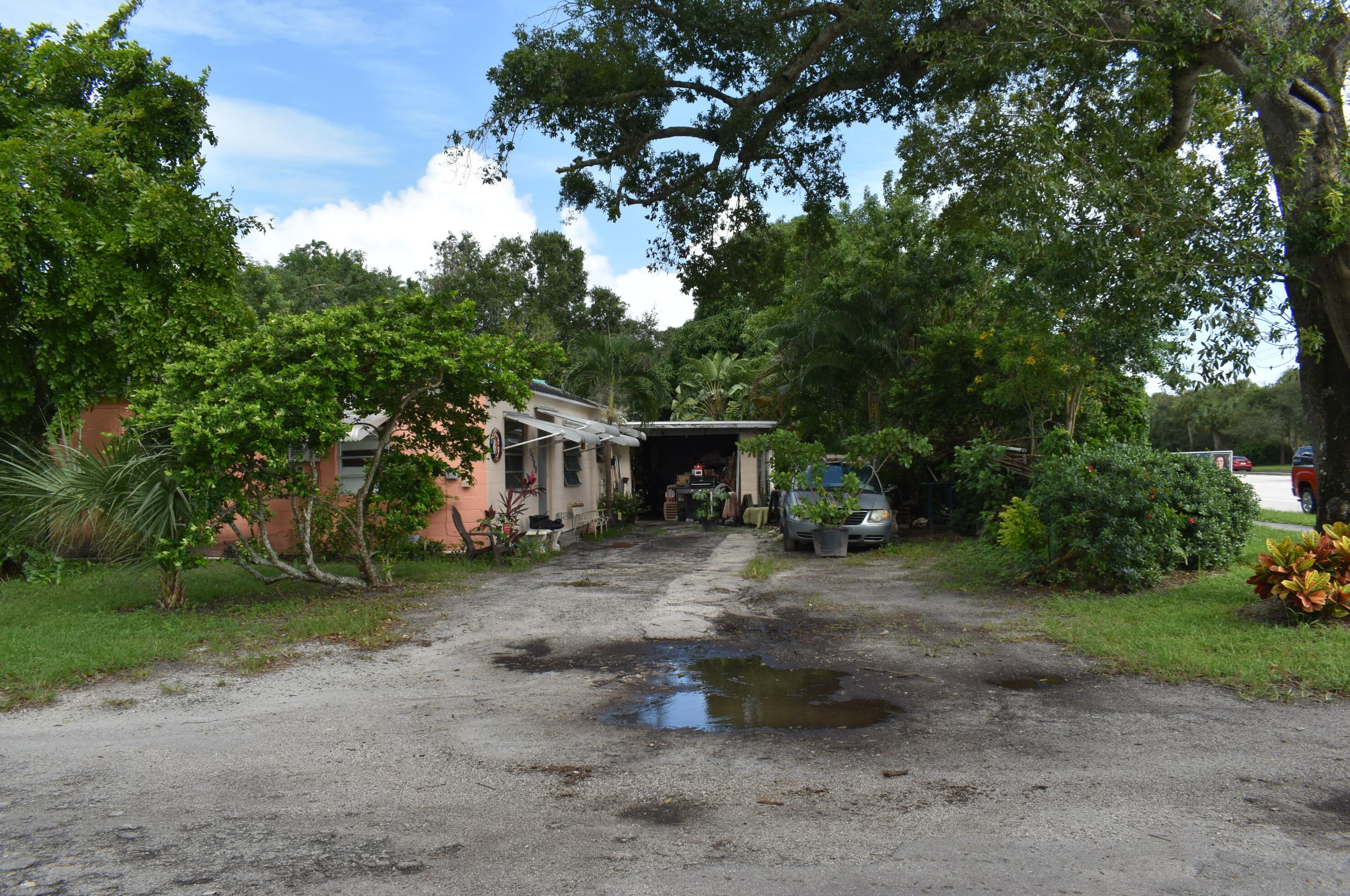 5580 20th St, Vero Beach, FL 32966