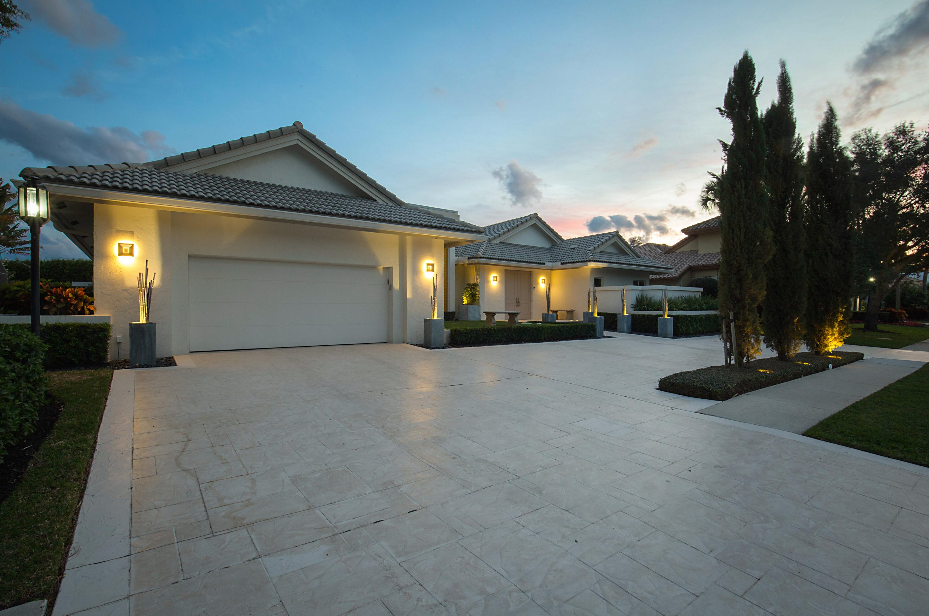 7316 Mandarin Dr, Boca Raton, FL 33433-7416