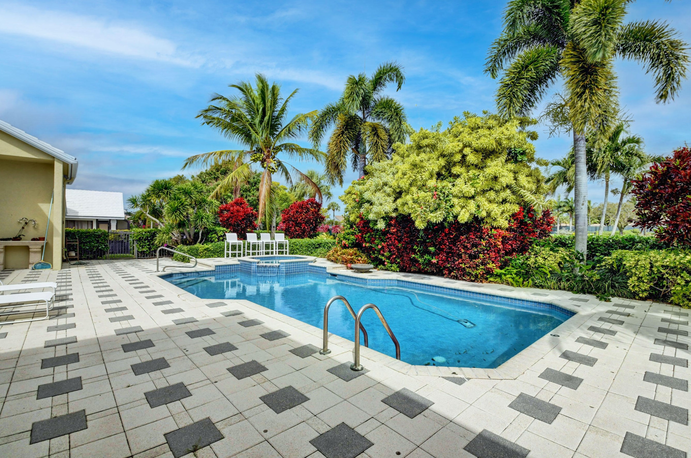 4861 Tallowwood Ln, Boca Raton, FL 33487-1139