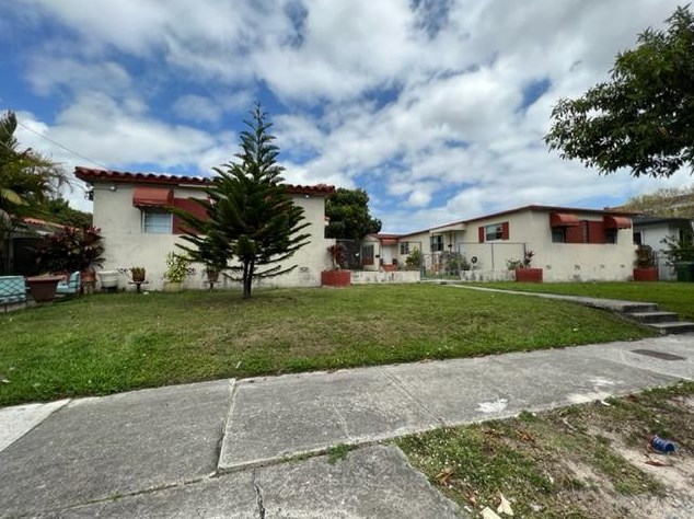 2125 19th Ter, Miami, FL 33145-2602