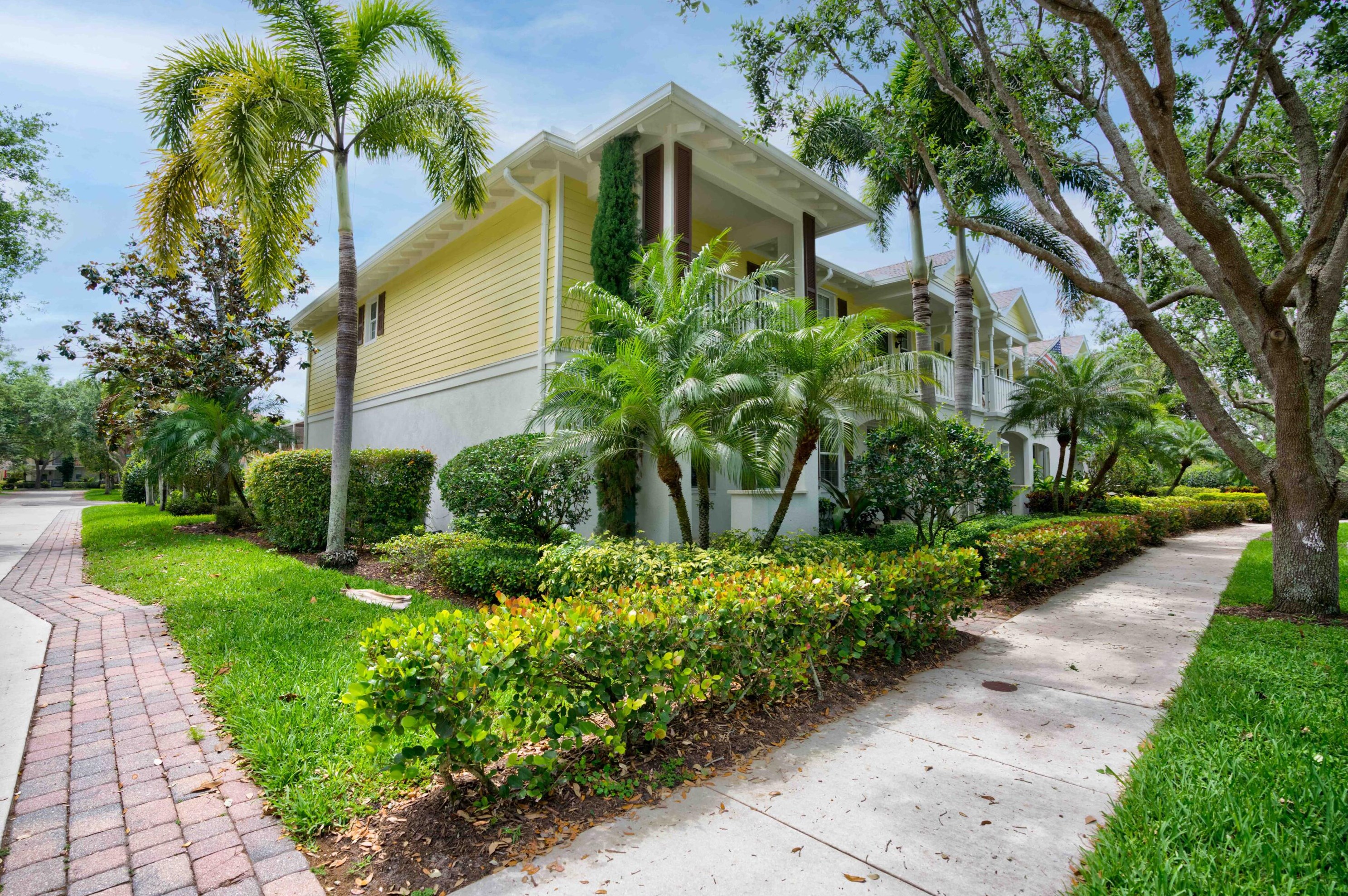 178 Caravelle Dr, Jupiter, FL 33458-8238